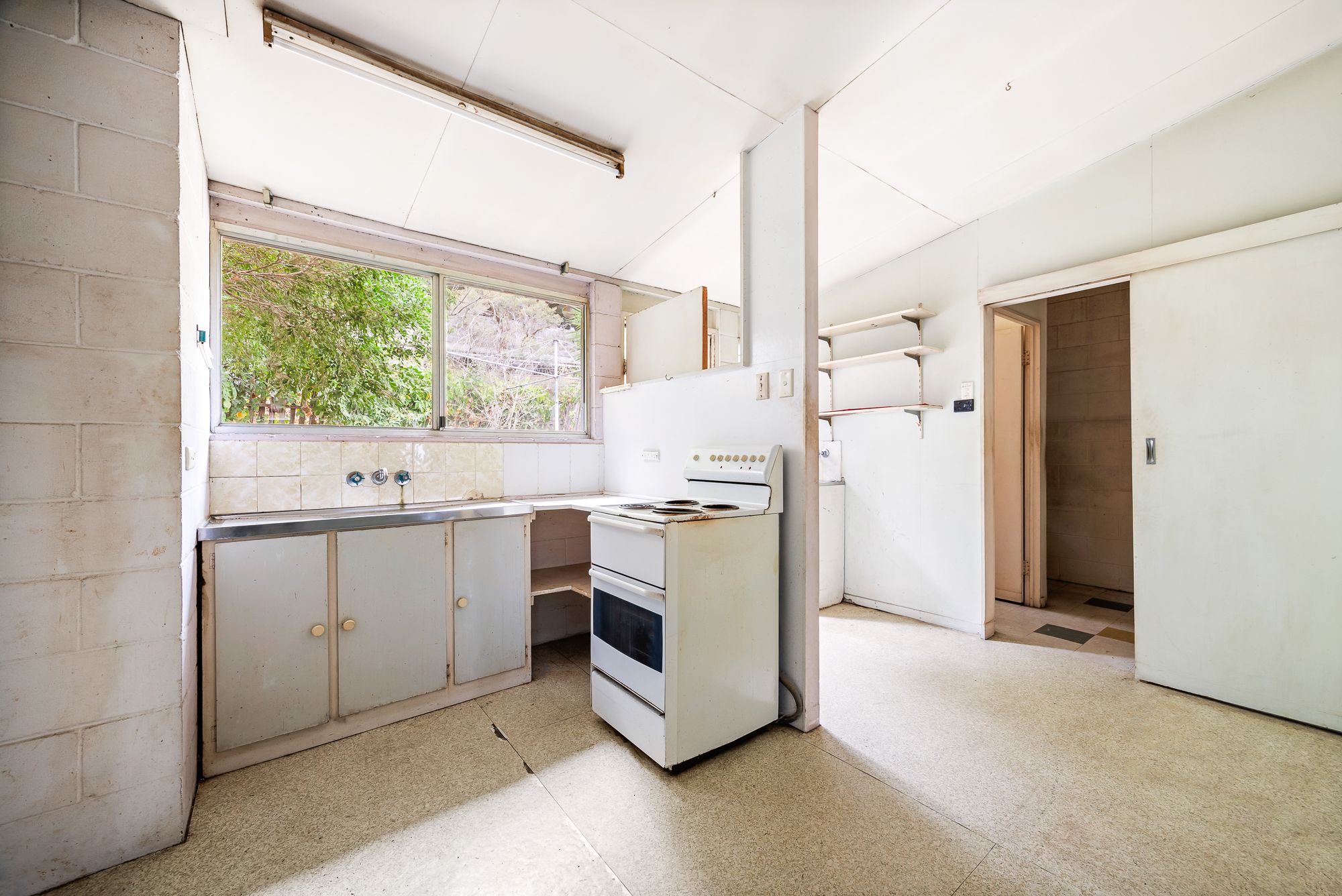 39 Clifton Street — photo 17 of 21