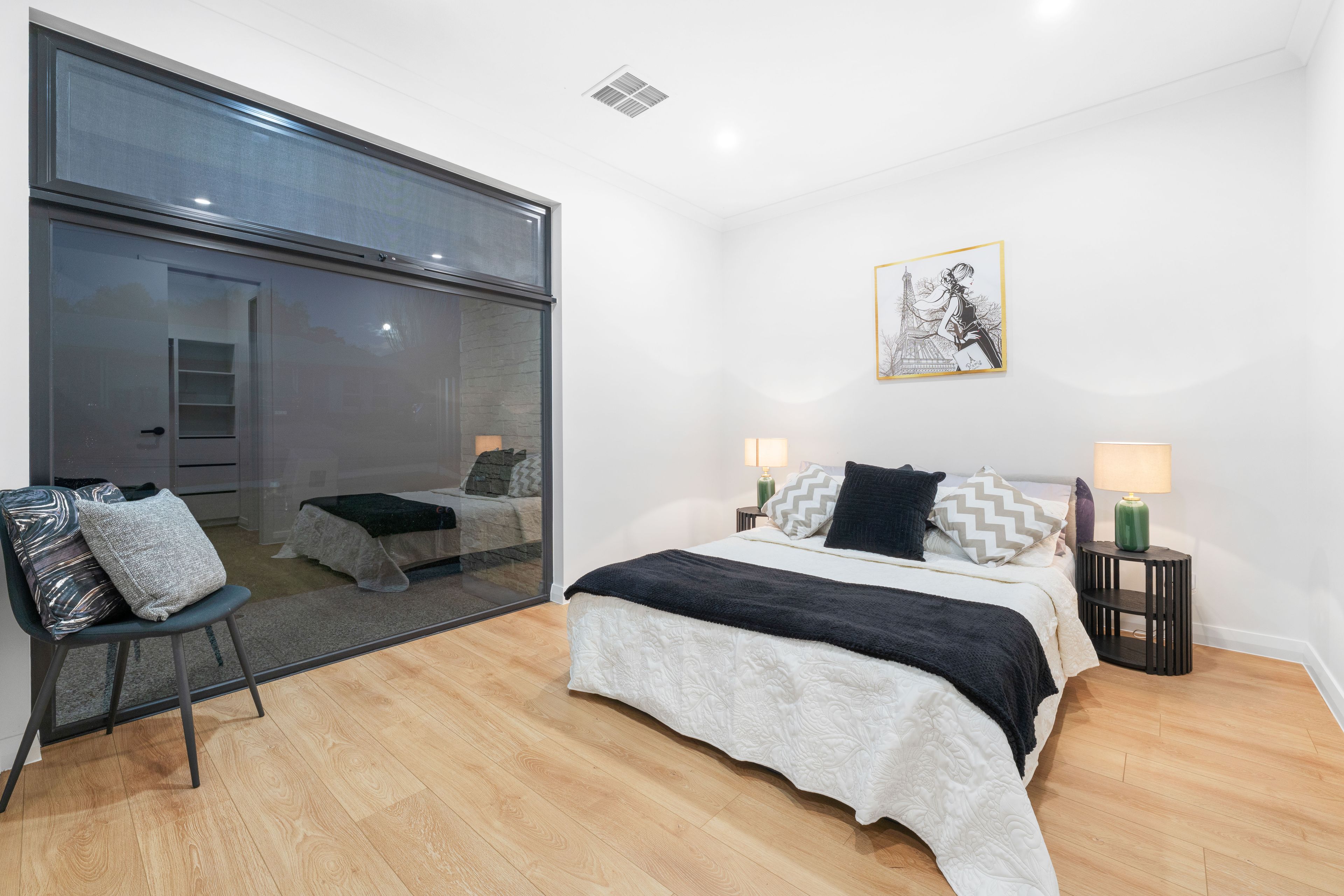 29 Guildford Street — photo 15 of 27