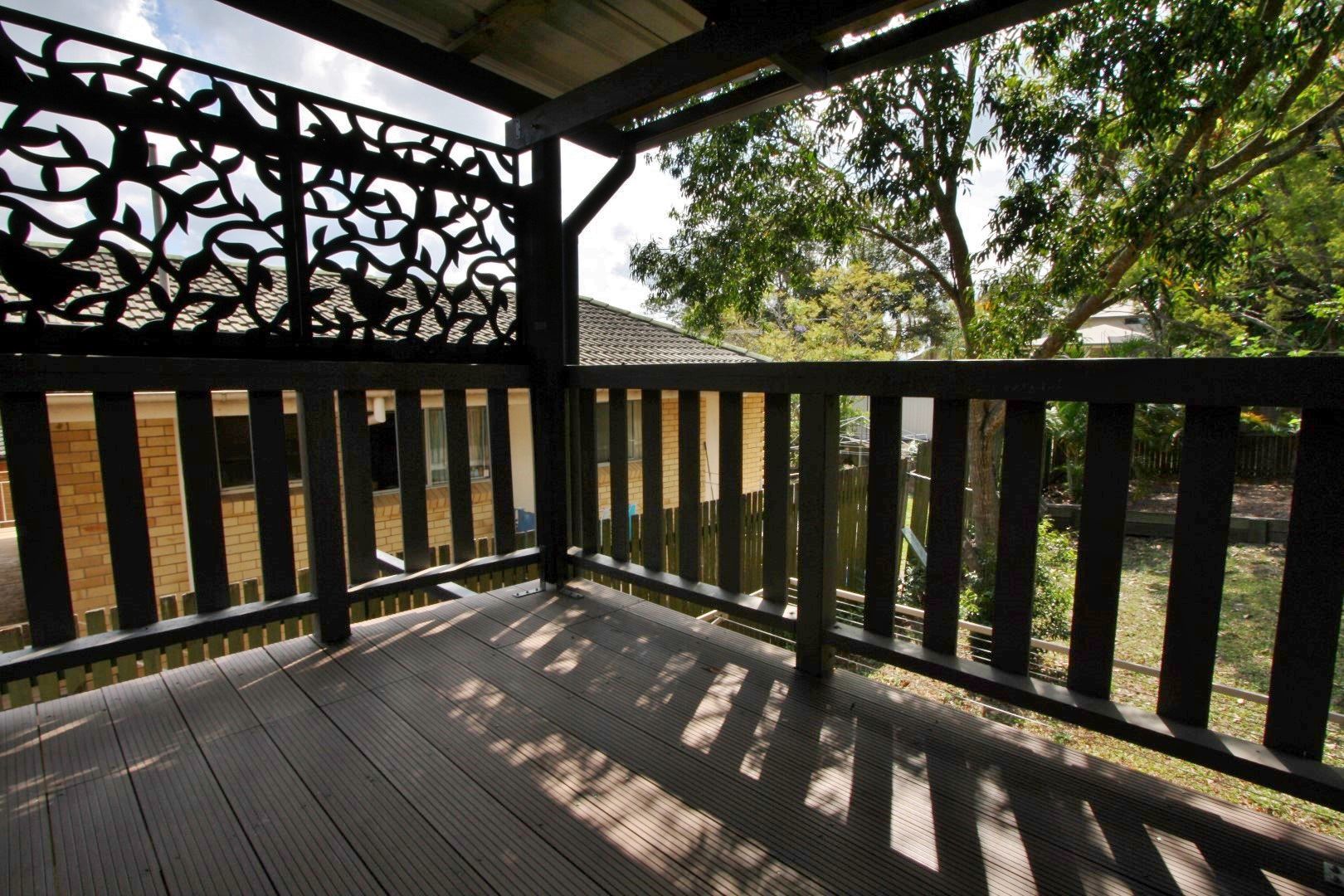 2/59 Crown Street, Holland Park West, QLD 4121