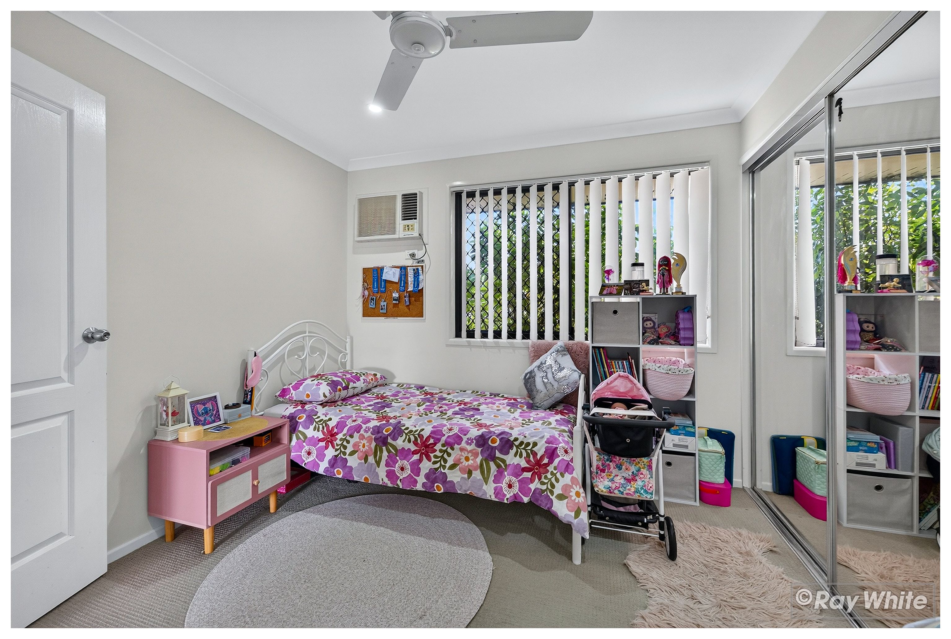 19 Doongarra Crescent — photo 18 of 30