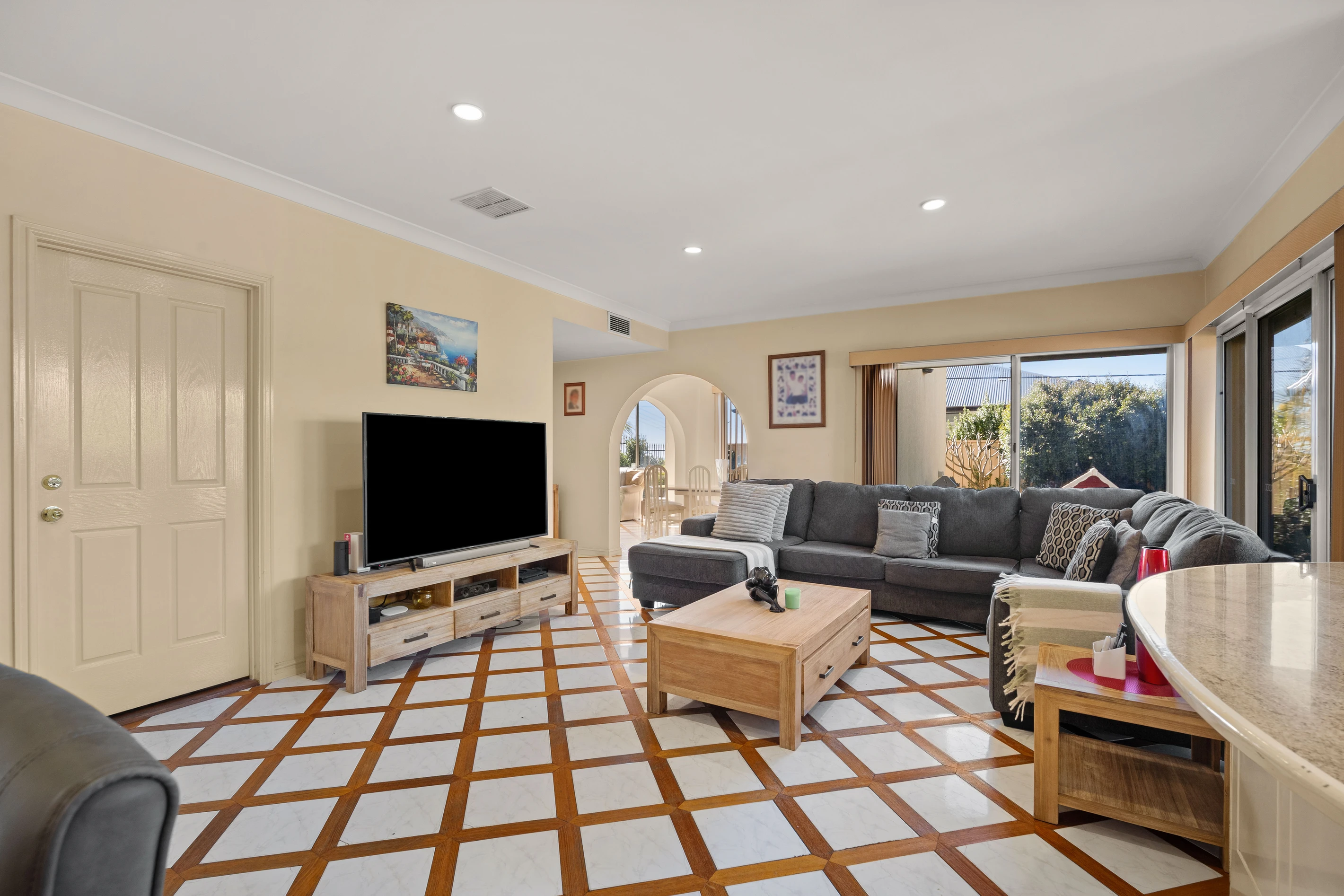 37 Braeside Avenue, Seacombe Heights, SA 5047