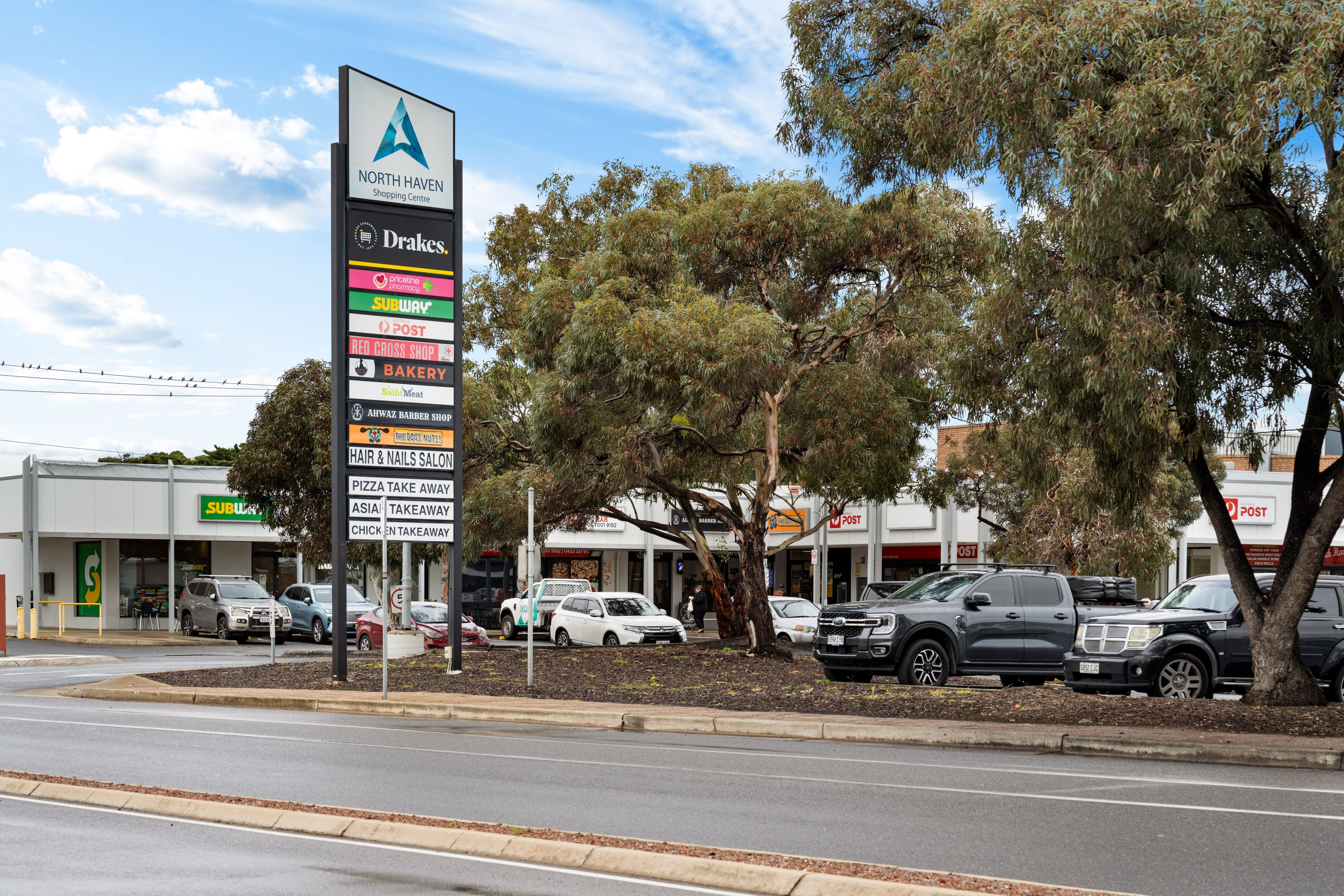 6 Manoora Street — photo 5 of 6