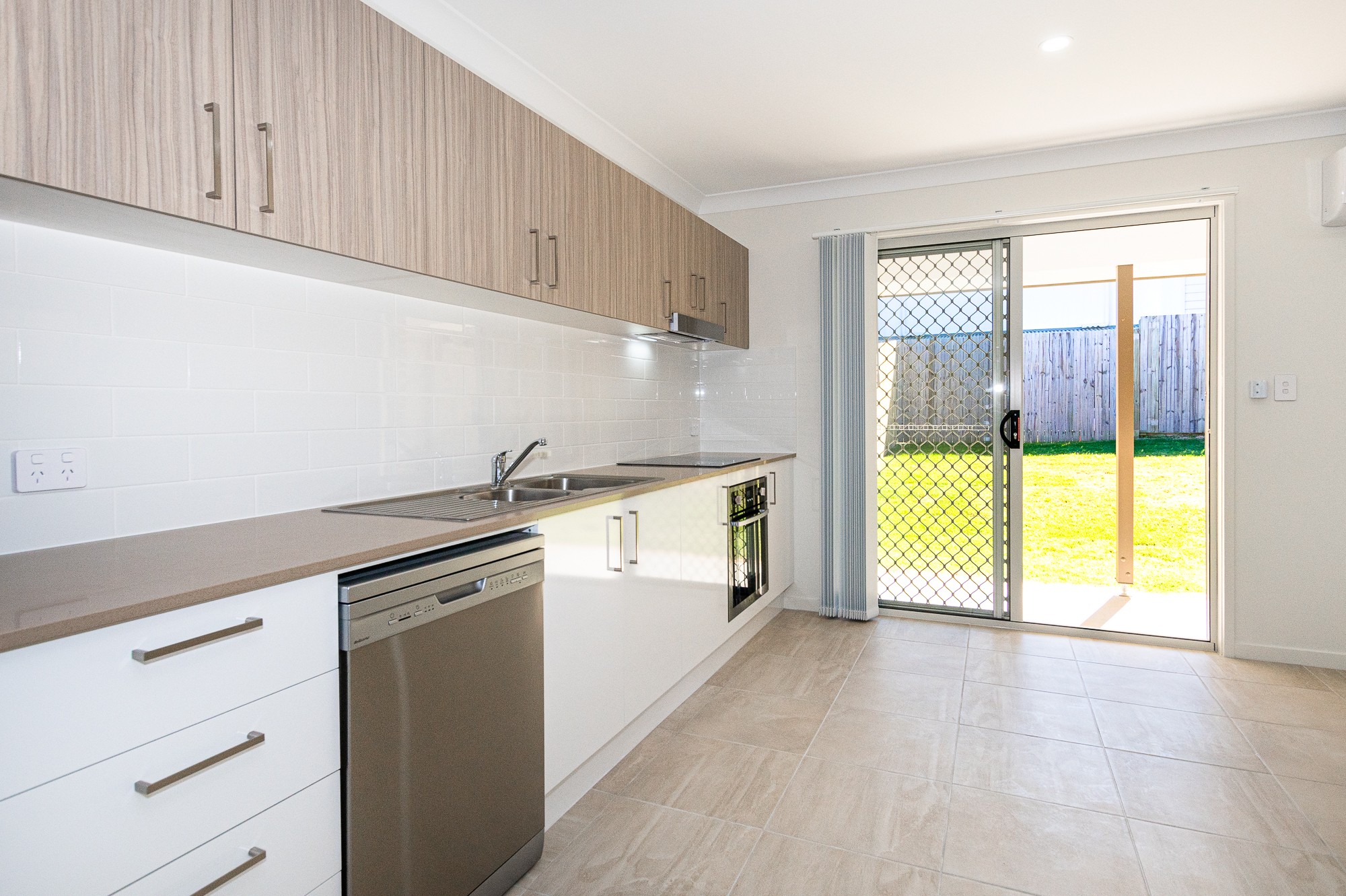 1/15 Grothe Street, Morayfield, QLD 4506