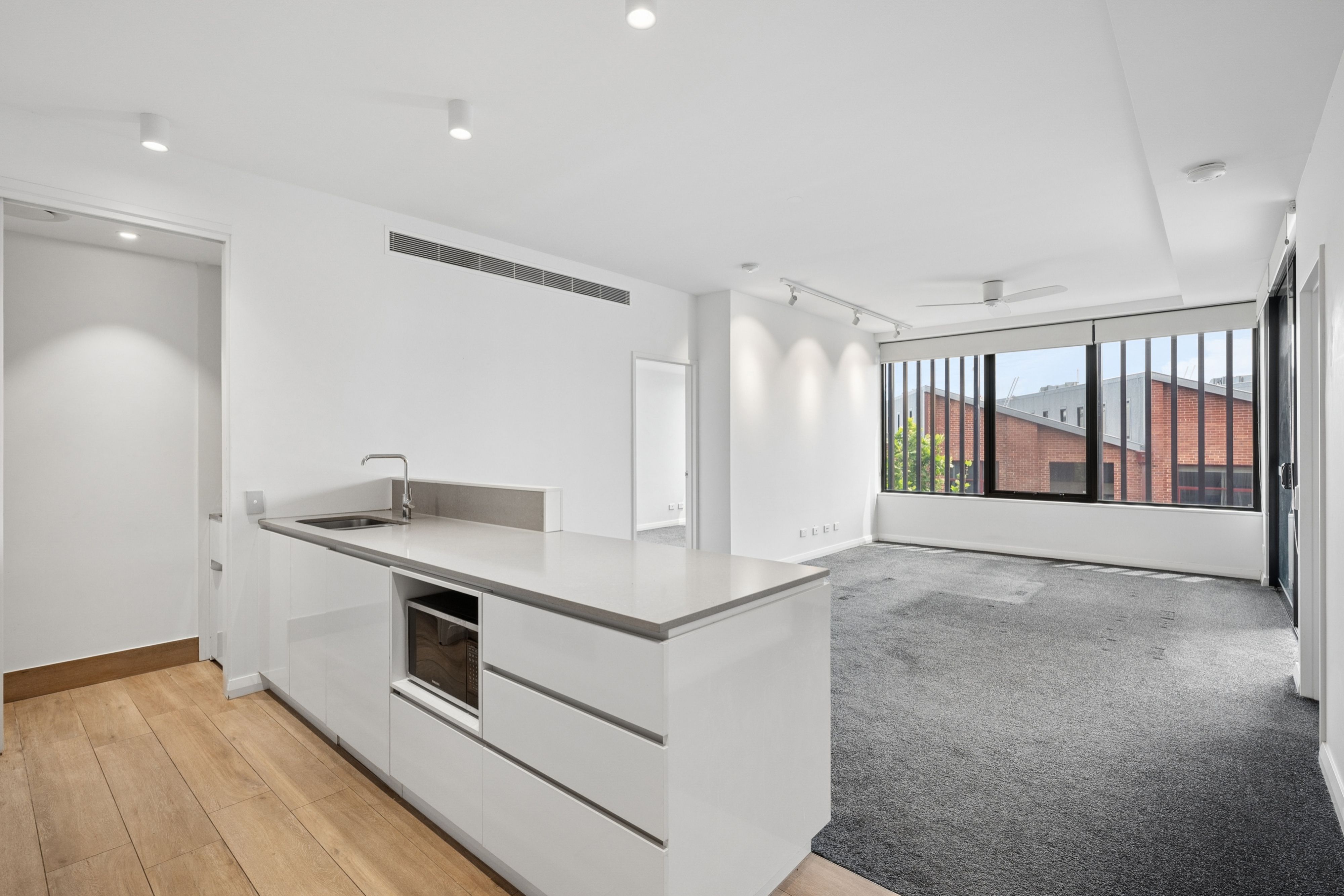 78/51 Queen Victoria Street — photo 3 of 29
