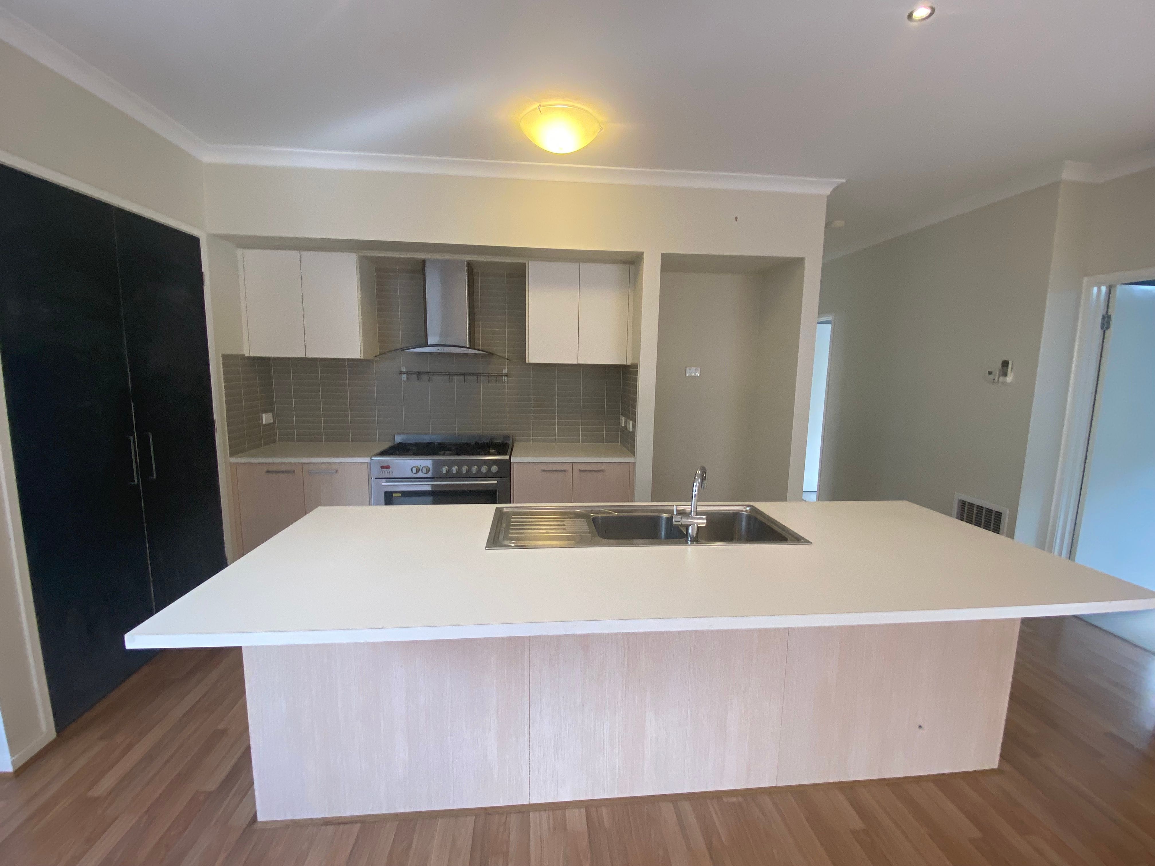 3 Kilburn Place, Pakenham, VIC 3810