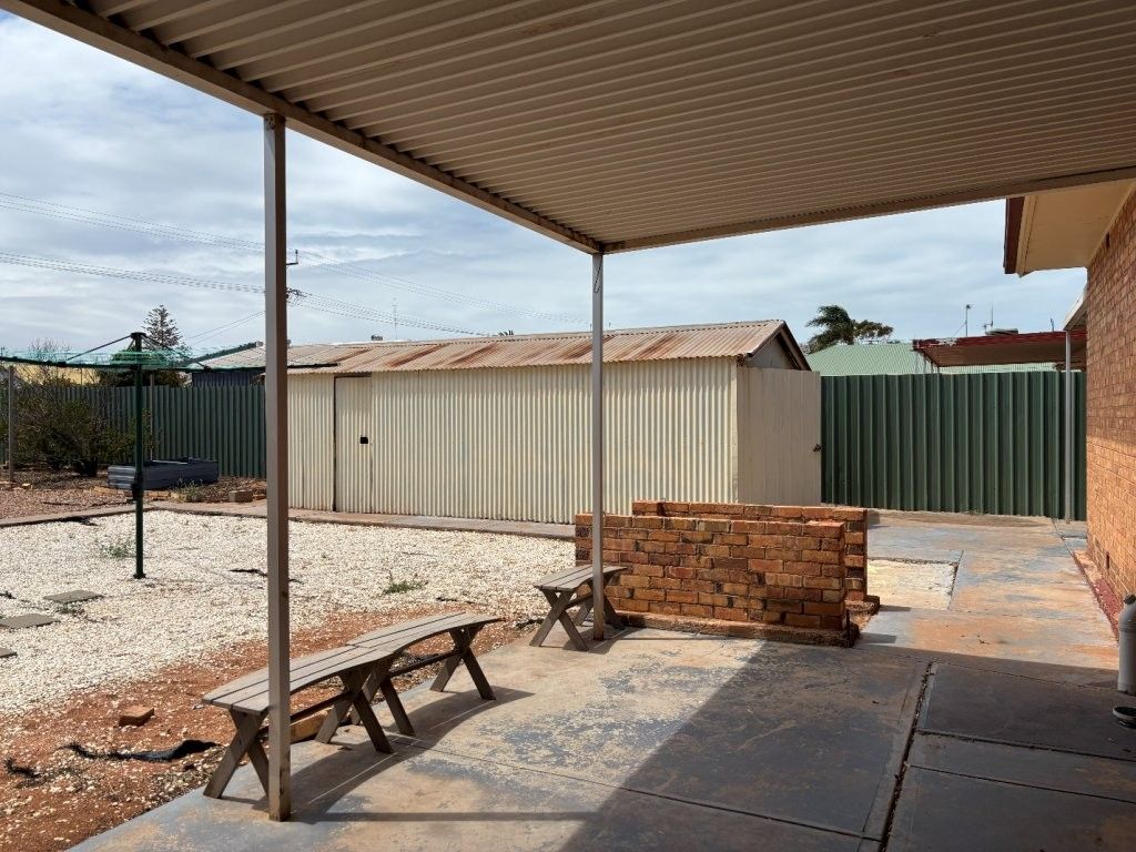 78 Newton Street — photo 10 of 12