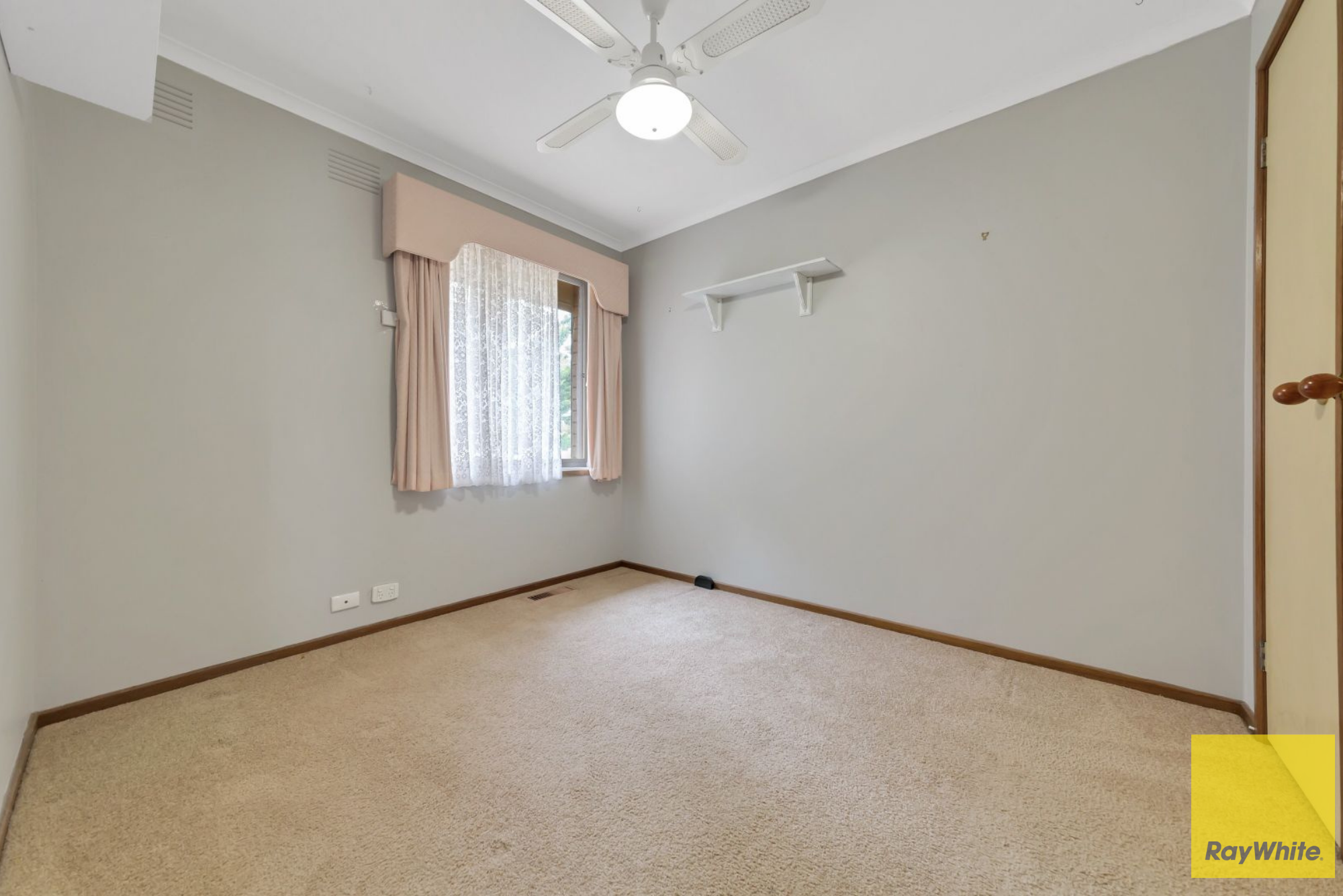2 Coolabah Court — photo 6 of 16