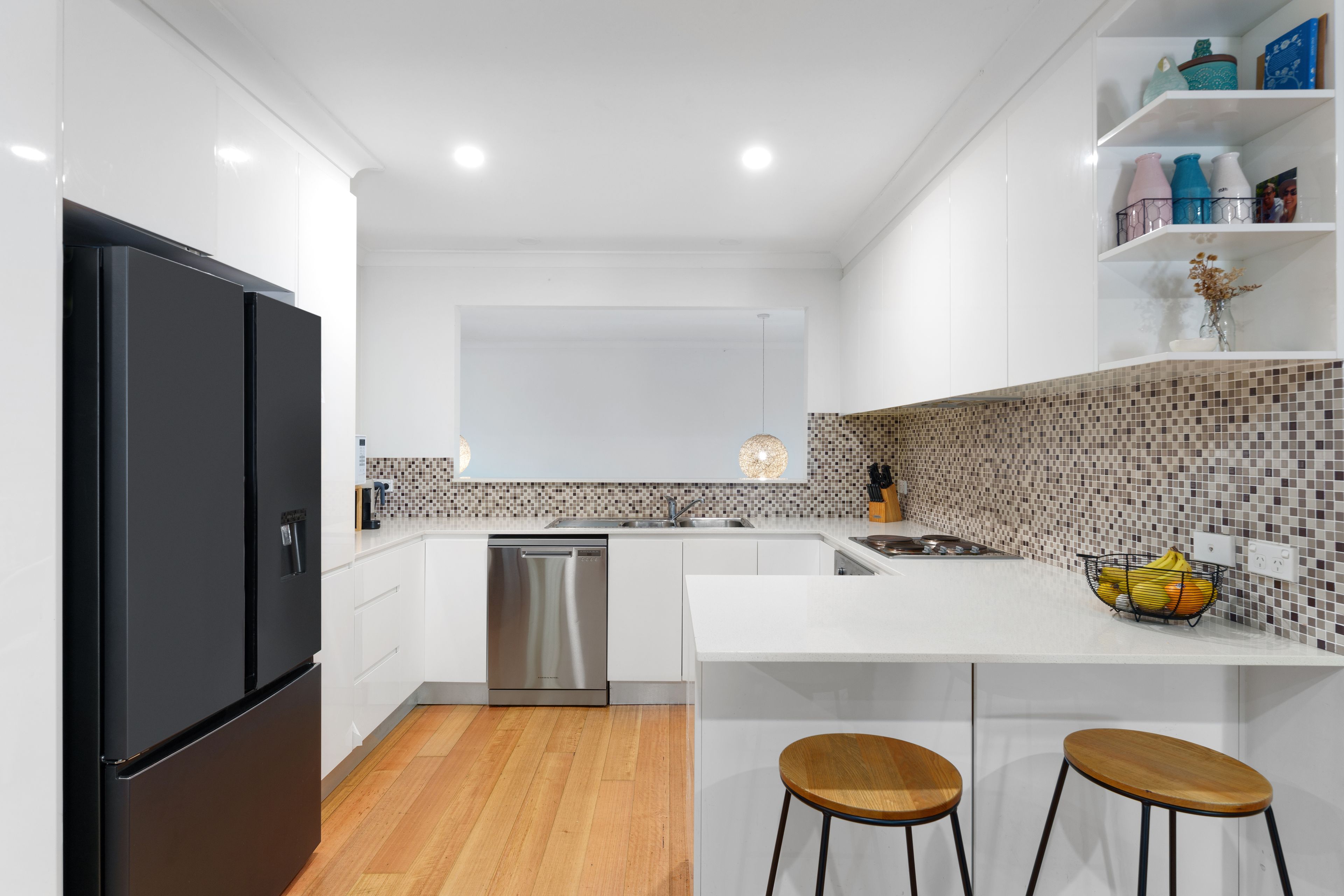 2/96 Parkes Street, Helensburgh, NSW 2508
