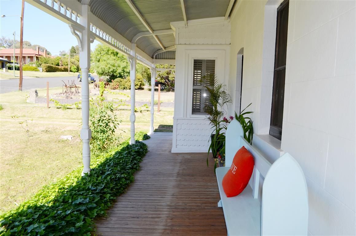 81 Merivale Street, Tumut, NSW 2720