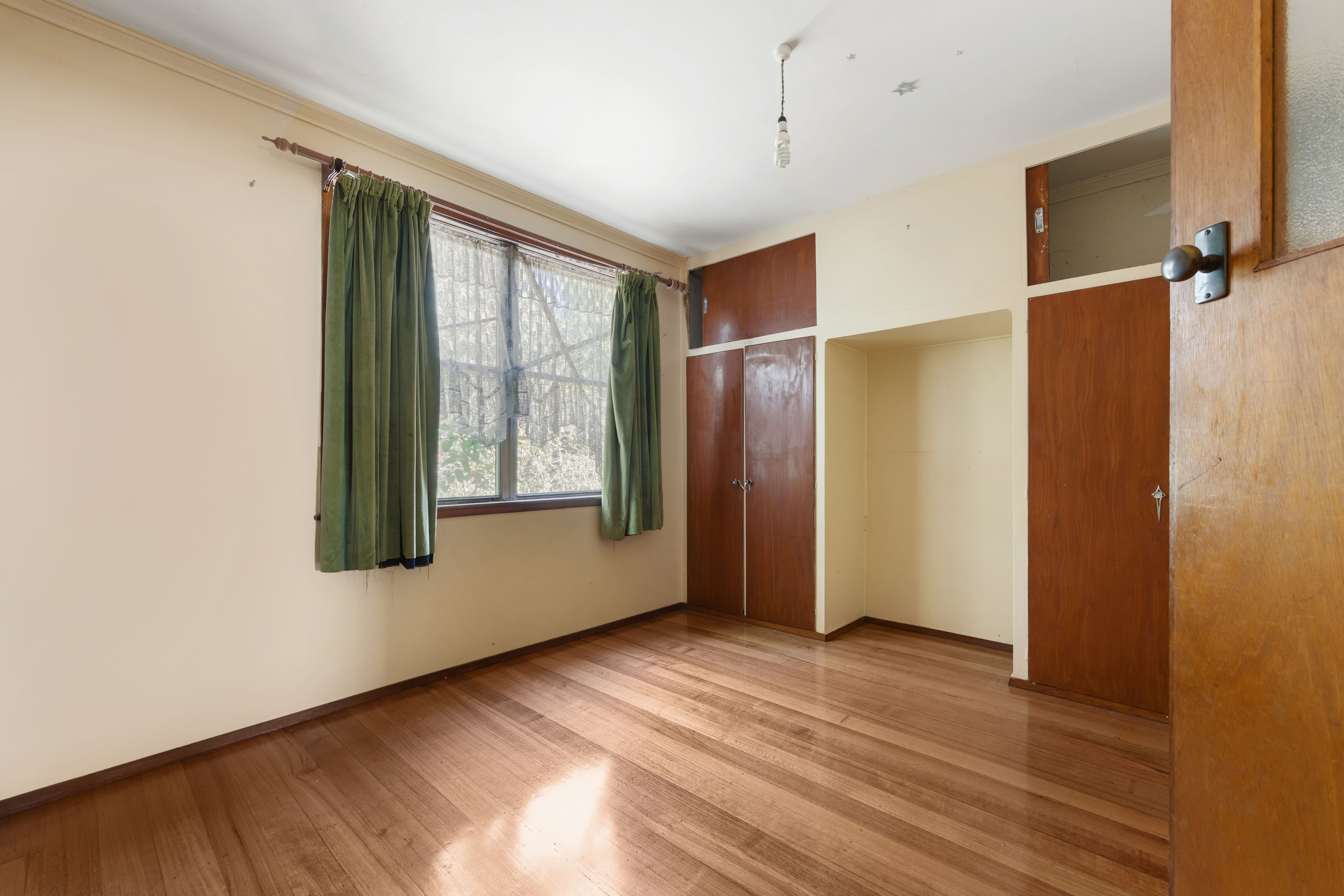 503 York Street — photo 8 of 14
