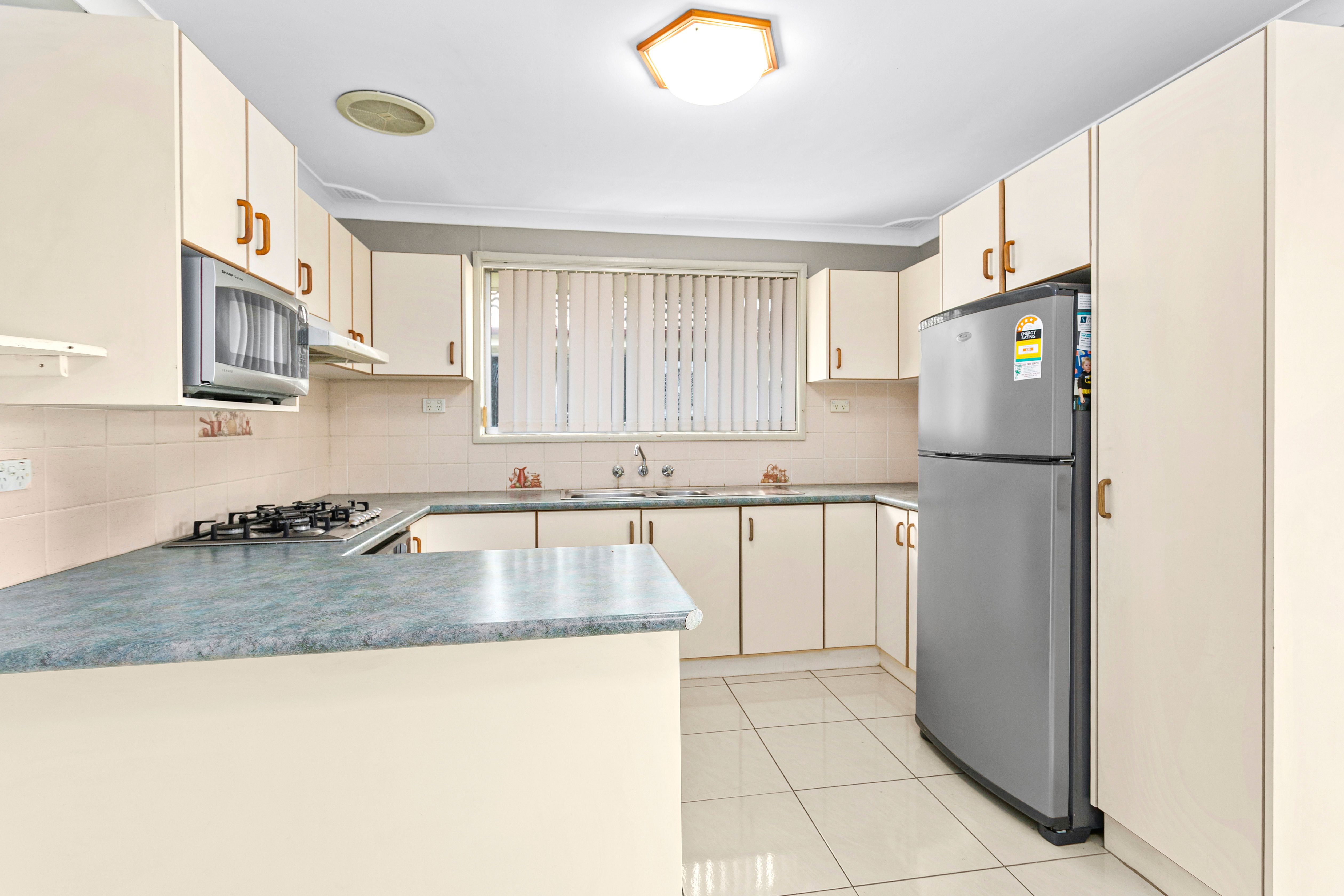 31 Acacia Avenue, Albion Park Rail, NSW 2527