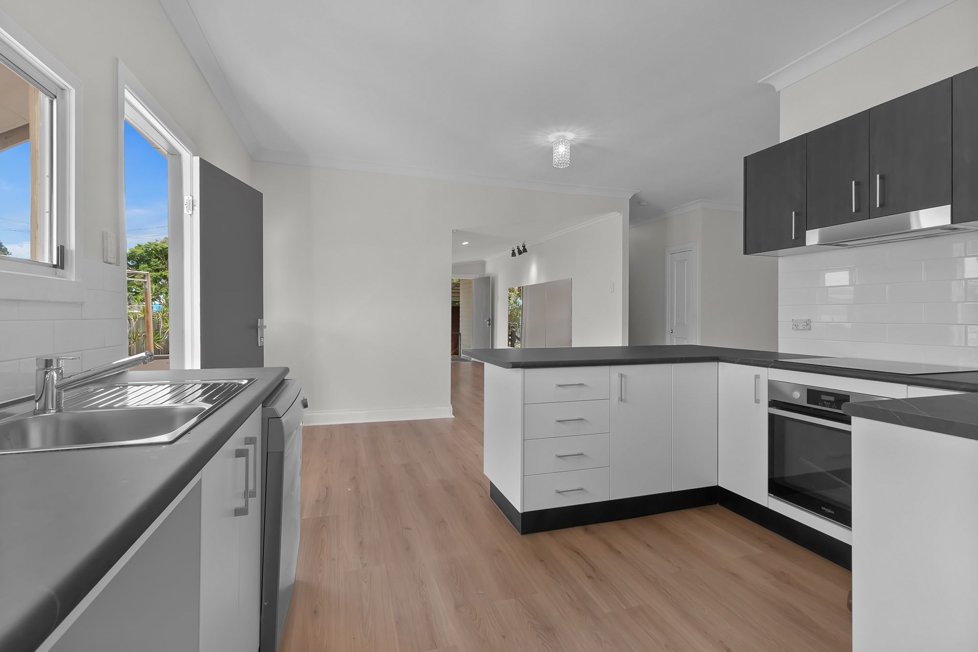 103 Anzac Road, Carina Heights, QLD 4152