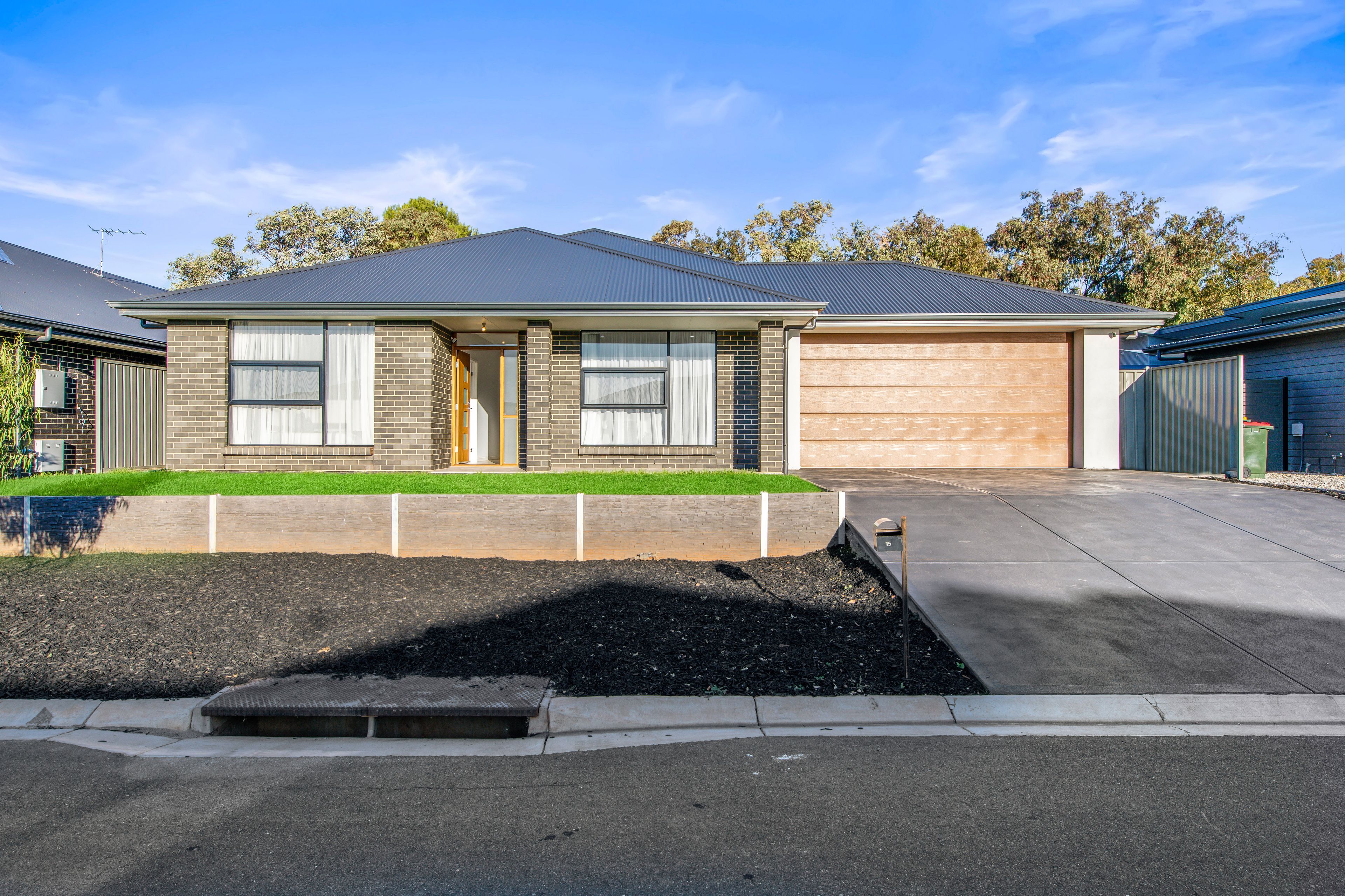 15 Harvey Crescent, Evanston South, SA 5116 Sold House Ray White