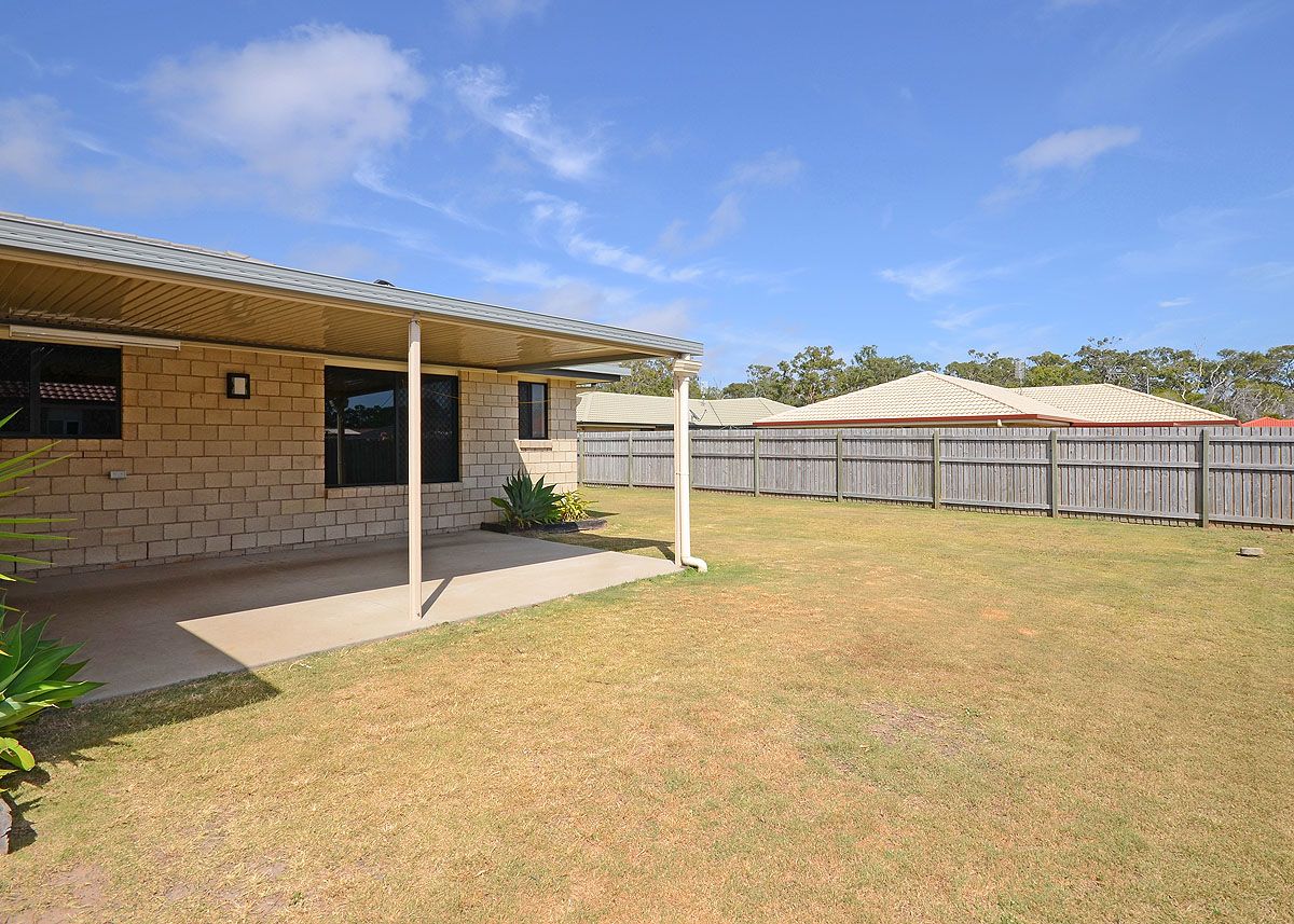 8 Zircon Street — photo 19 of 21