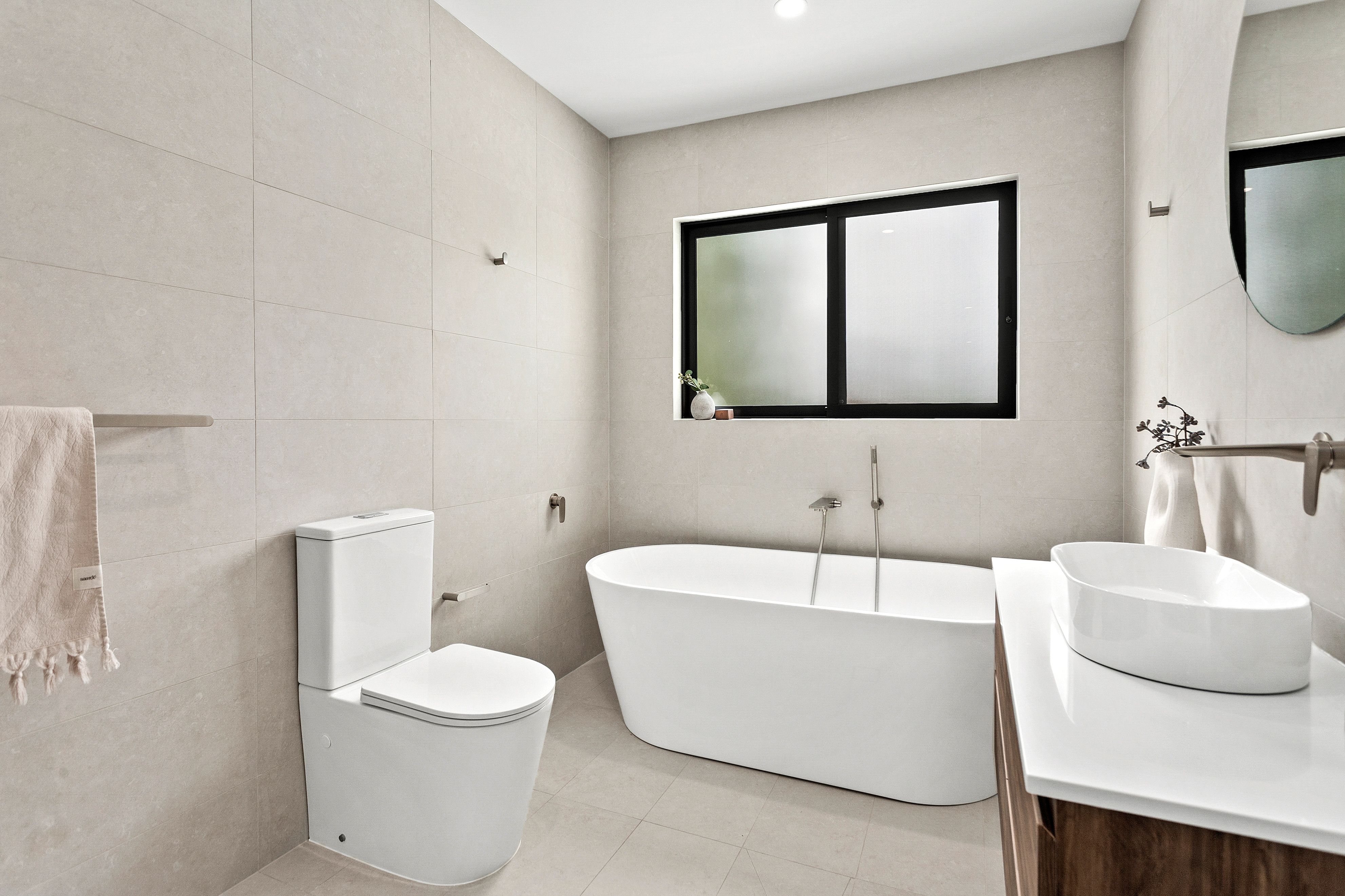 13B Frances Street — photo 7 of 11