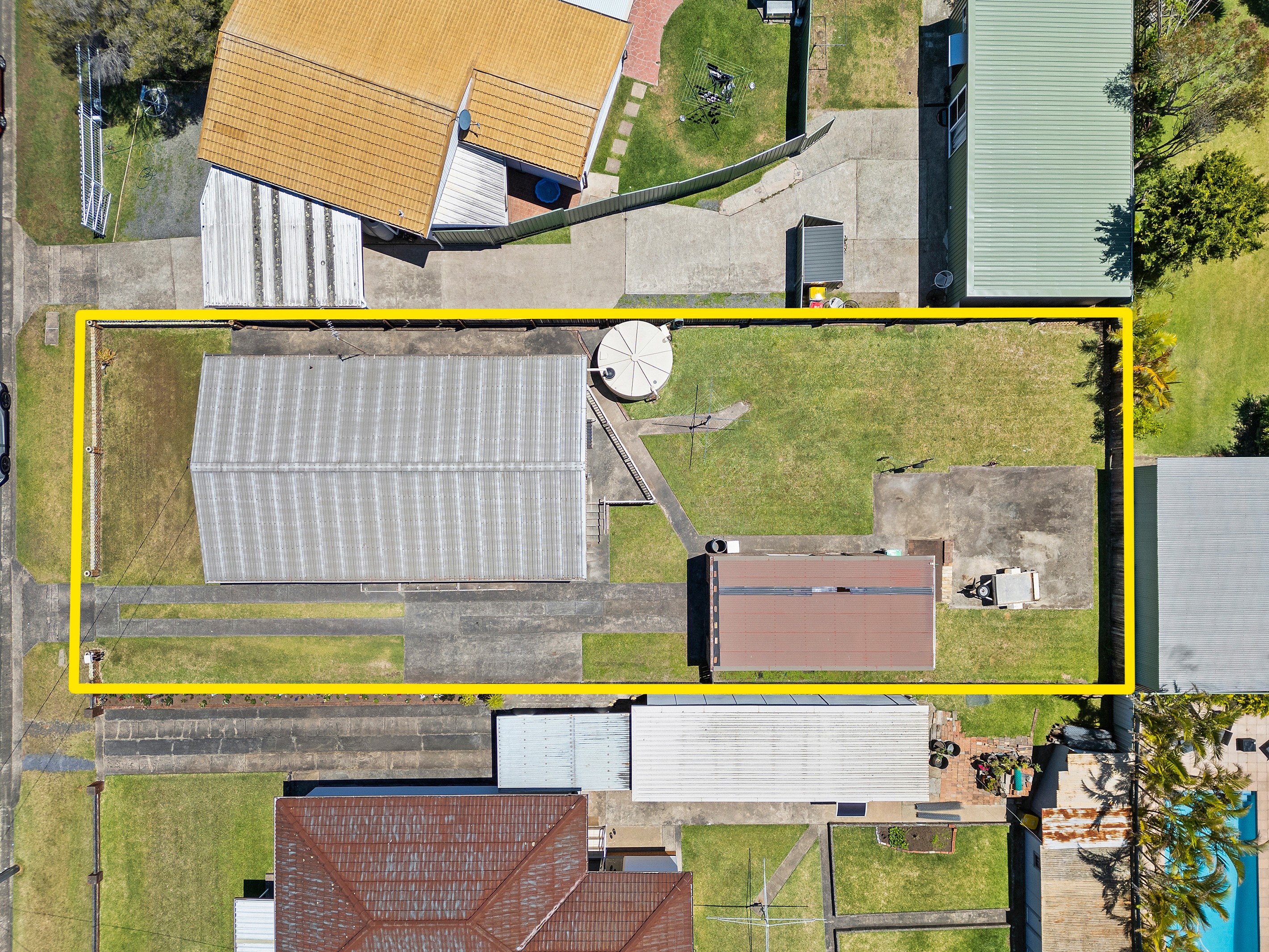 92 Addison Avenue, Lake Illawarra, NSW 2528