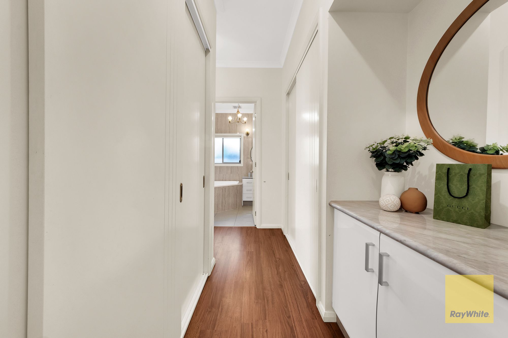 18 Nicholson Terrace — photo 4 of 24