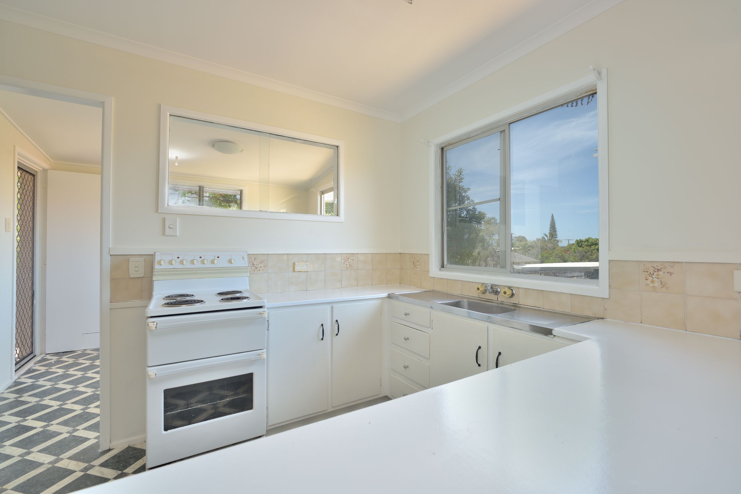 26 Wistari Street, Clinton, QLD 4680