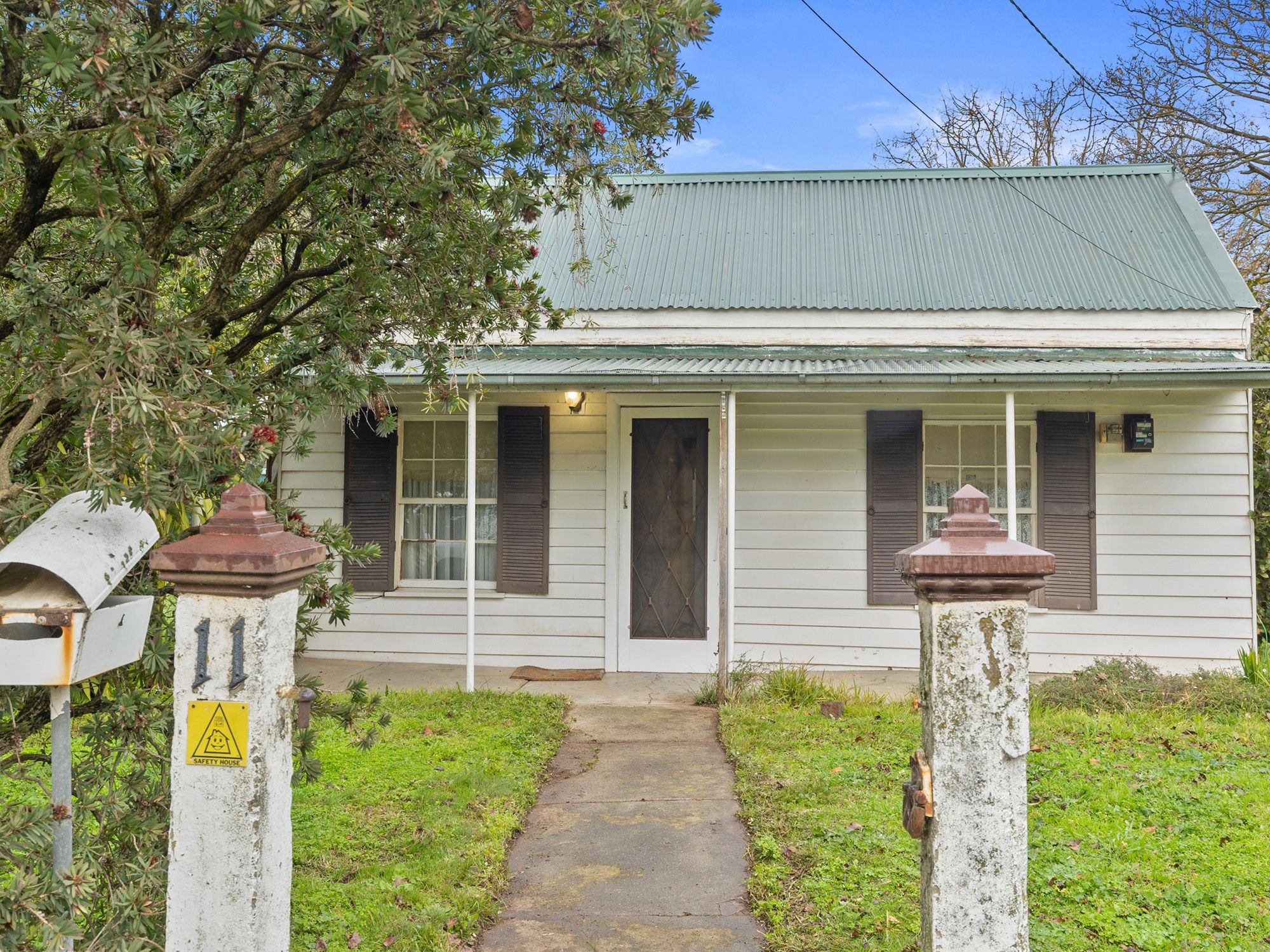 11 Bank Street, Avenel, VIC 3664 Sold House Ray White Seymour