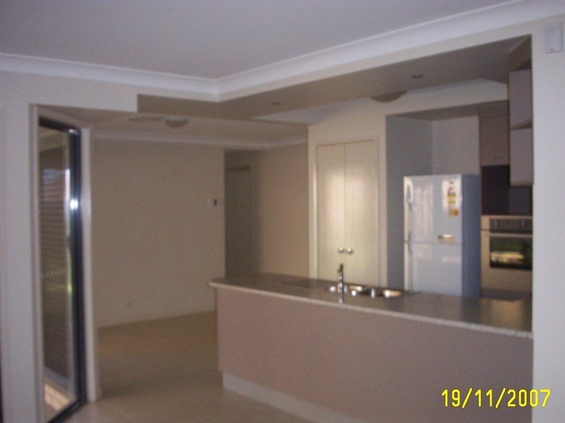 25 Demby Crescent, Wakerley, QLD 4154