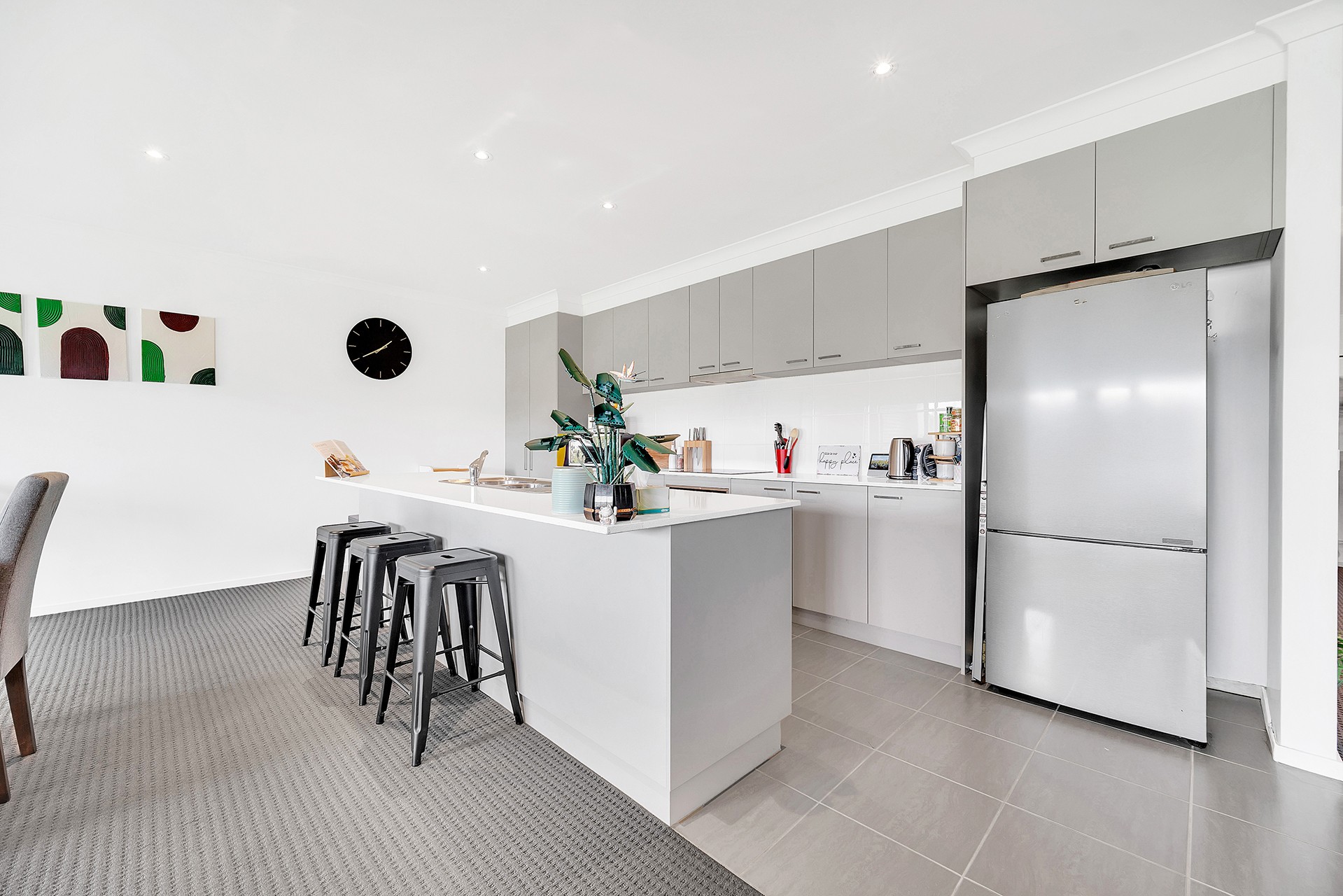 10 Vantage Avenue, Clyde North, VIC 3978