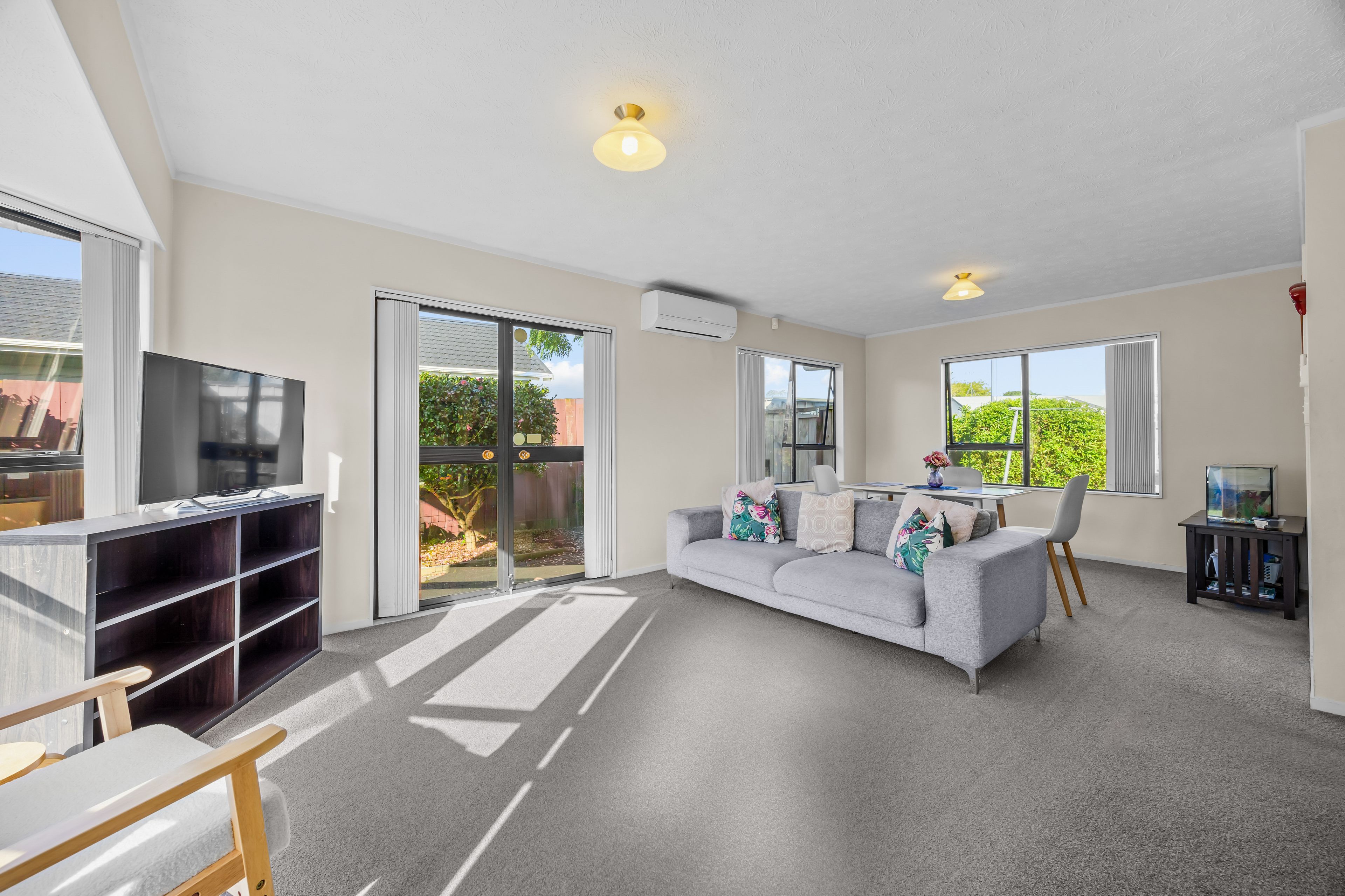 2/6 Dillimore Avenue, Pakuranga, Manukau City