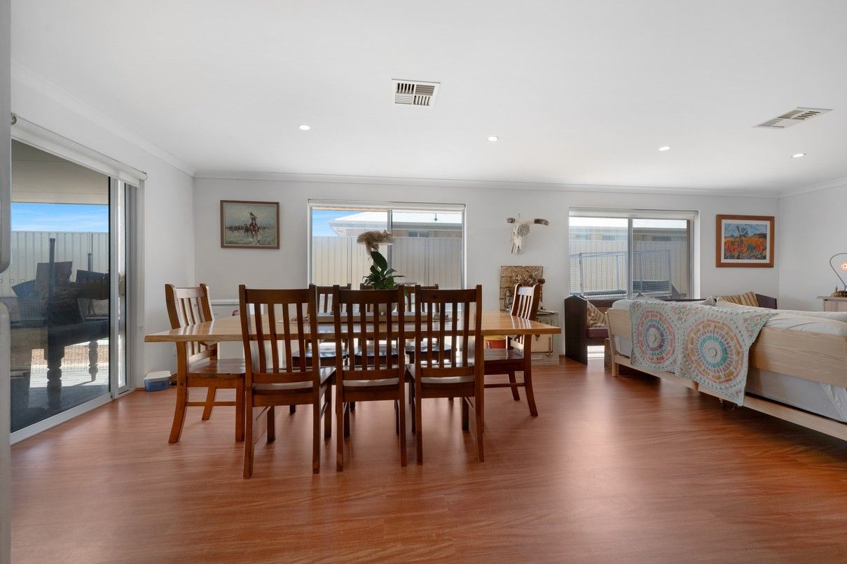 38 Spinnaker Way — photo 10 of 23