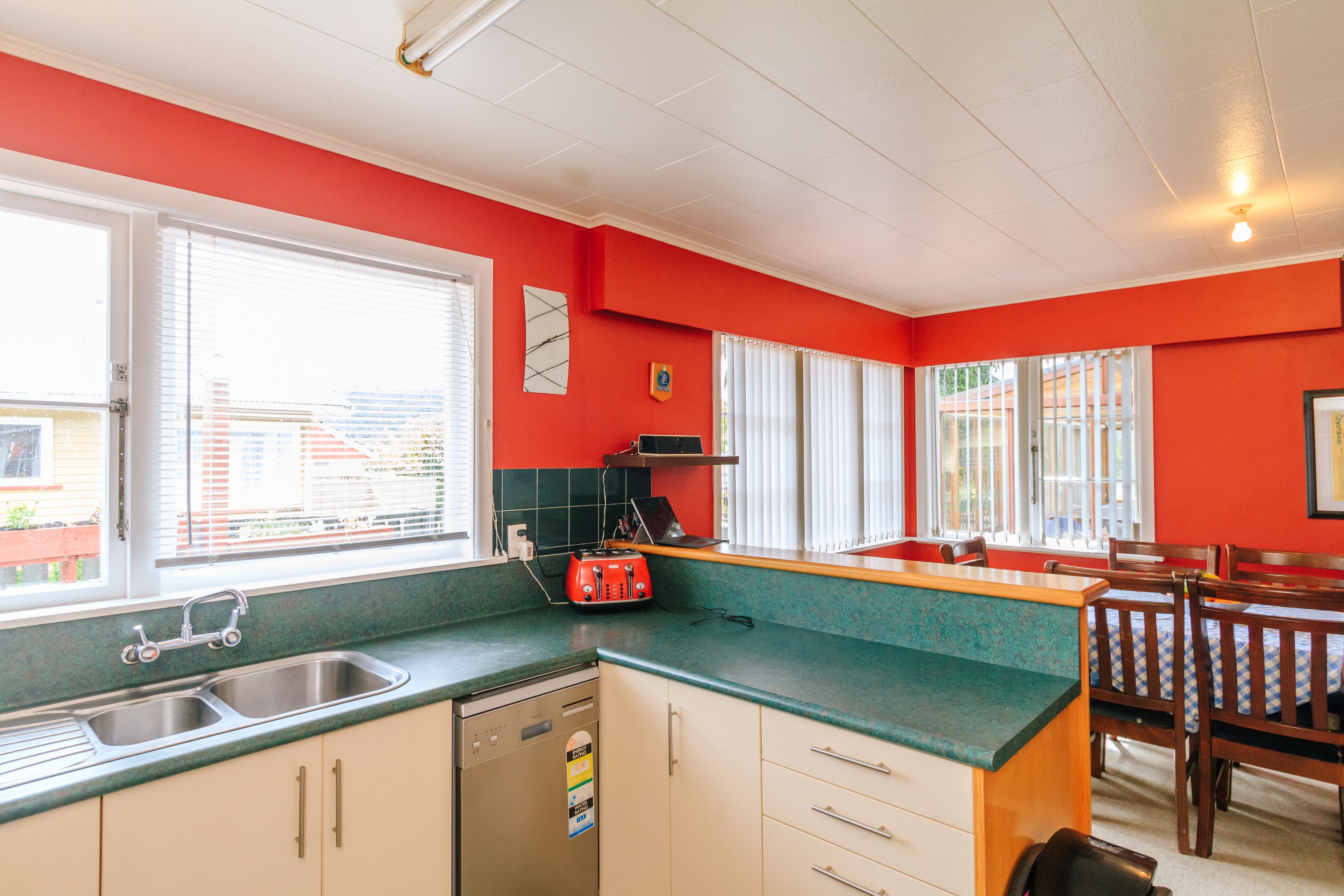 10 Tanekaha Street, Stokes Valley, Lower Hutt City