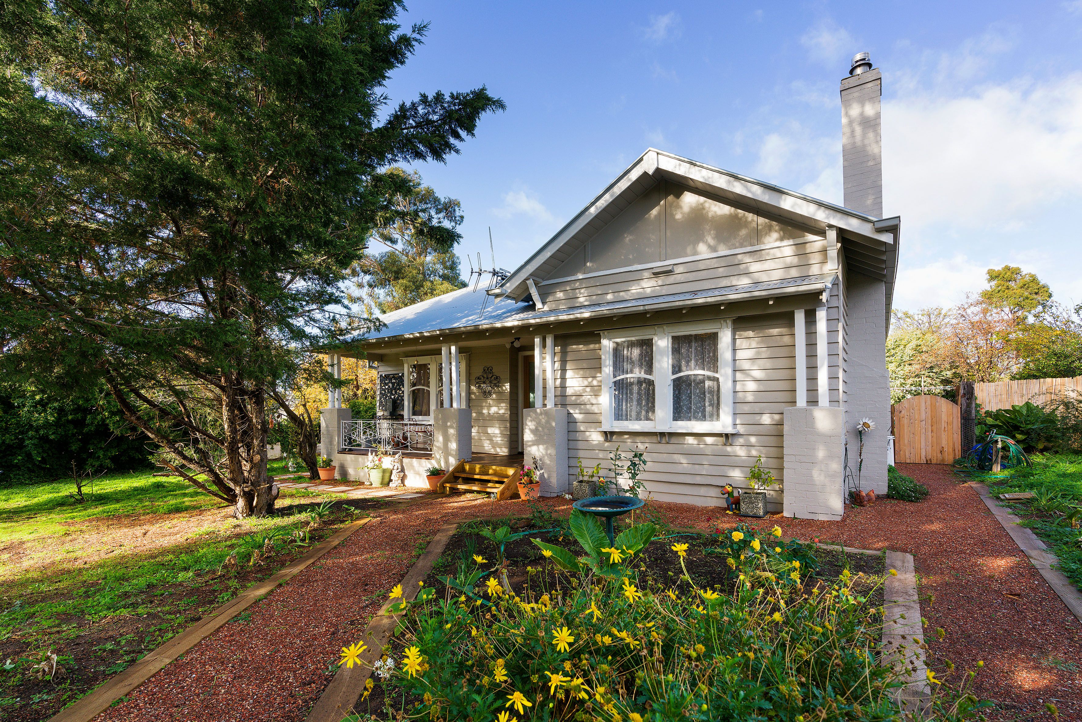 42 Hornsby Street, Maldon VIC 3463