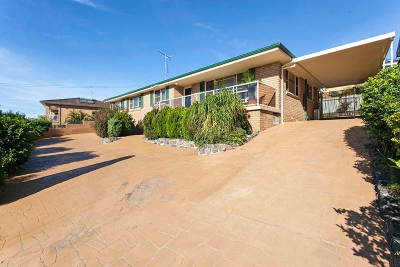 3 Porter Avenue, Mount Warrigal, NSW 2528