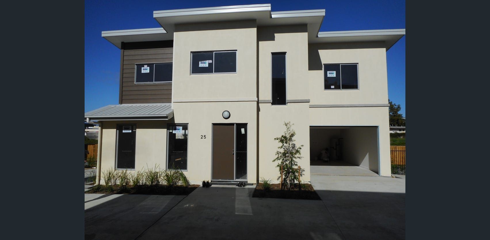 8 East Street, Kingston QLD 4114