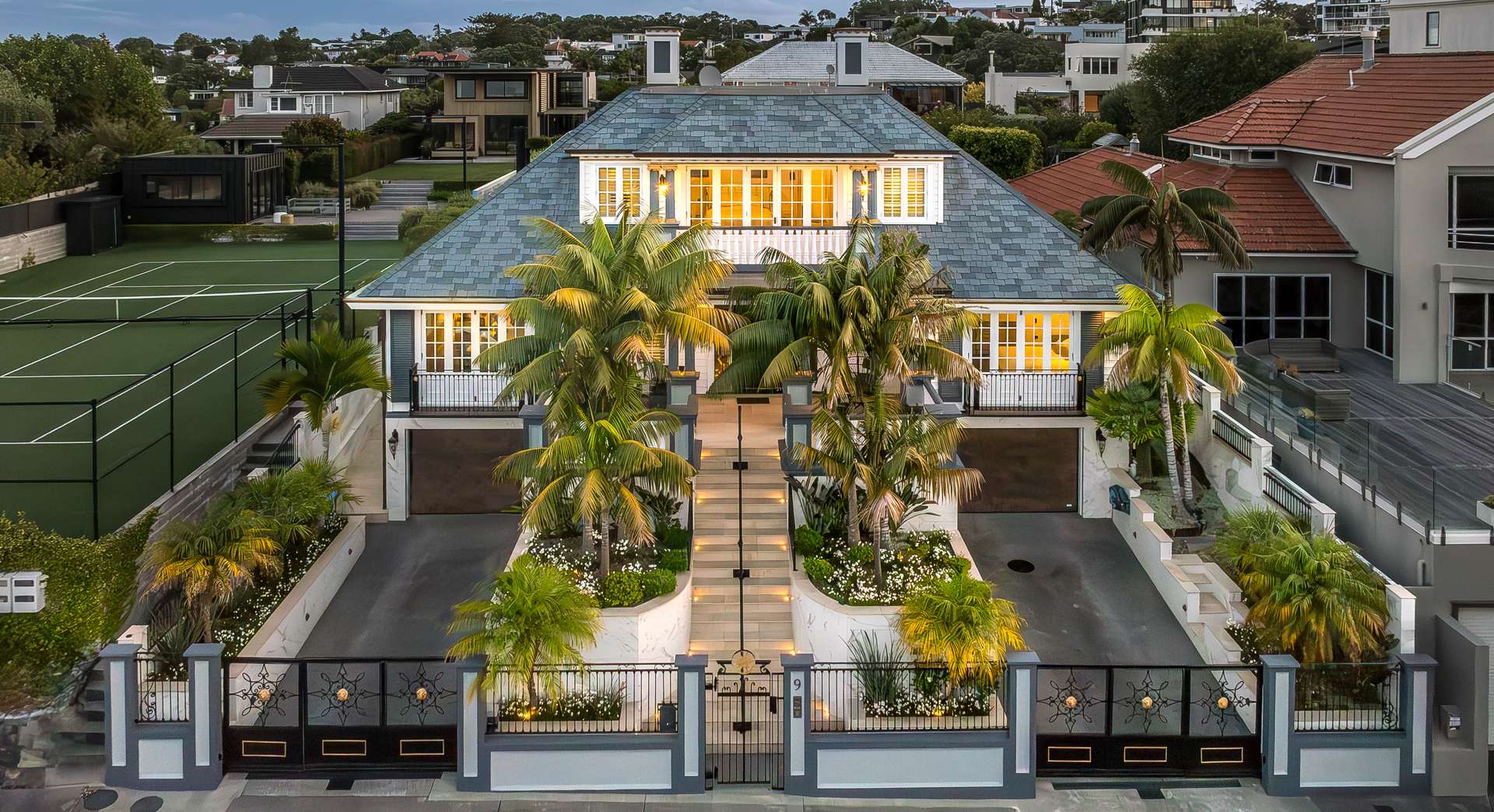 9 Karori Crescent photo 0
