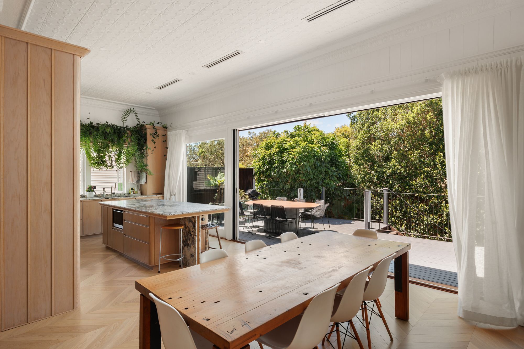 25 Browne Street — photo from Ray White New Farm