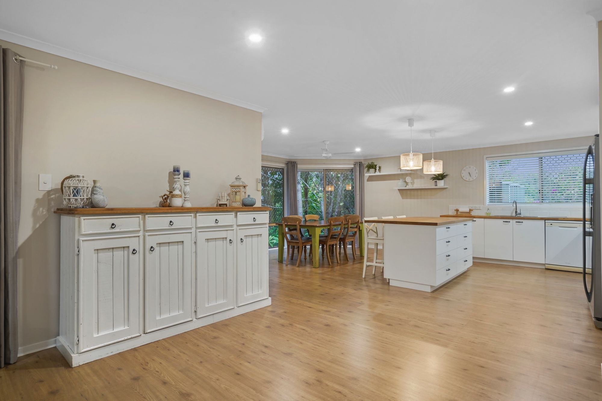 7 Regal Court — photo 8 of 30