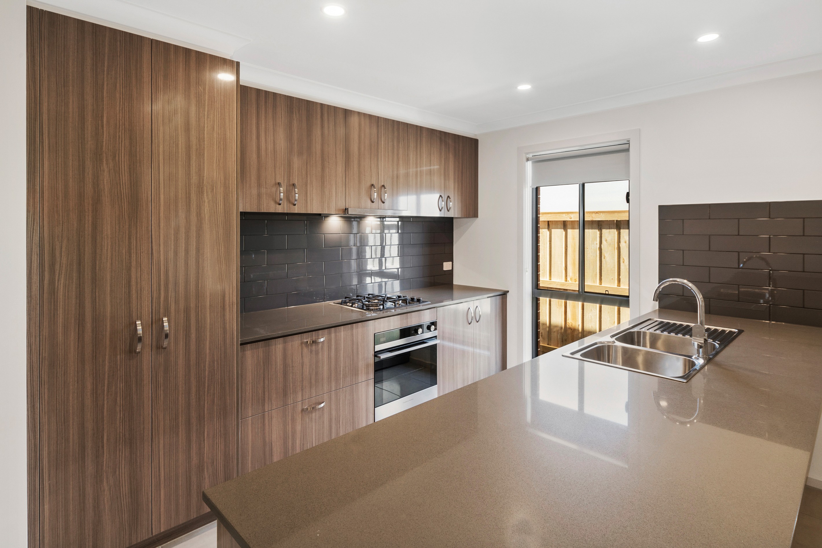 30 Forton Crescent, Cranbourne West, VIC 3977