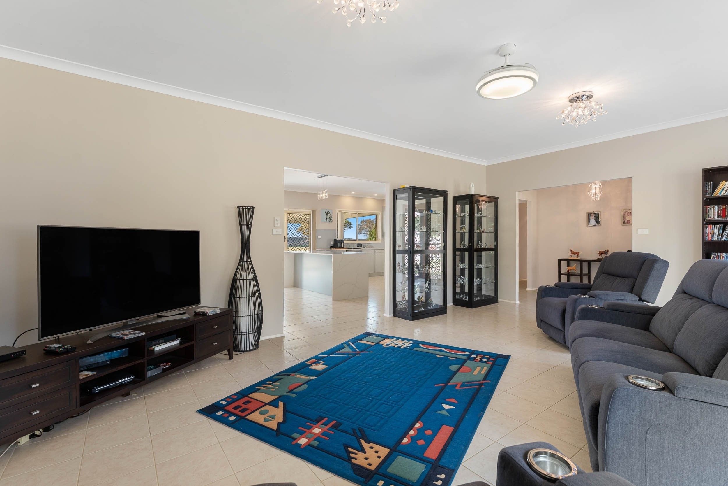 117 Merilla Lane, Parkesbourne Via — photo 8 of 17