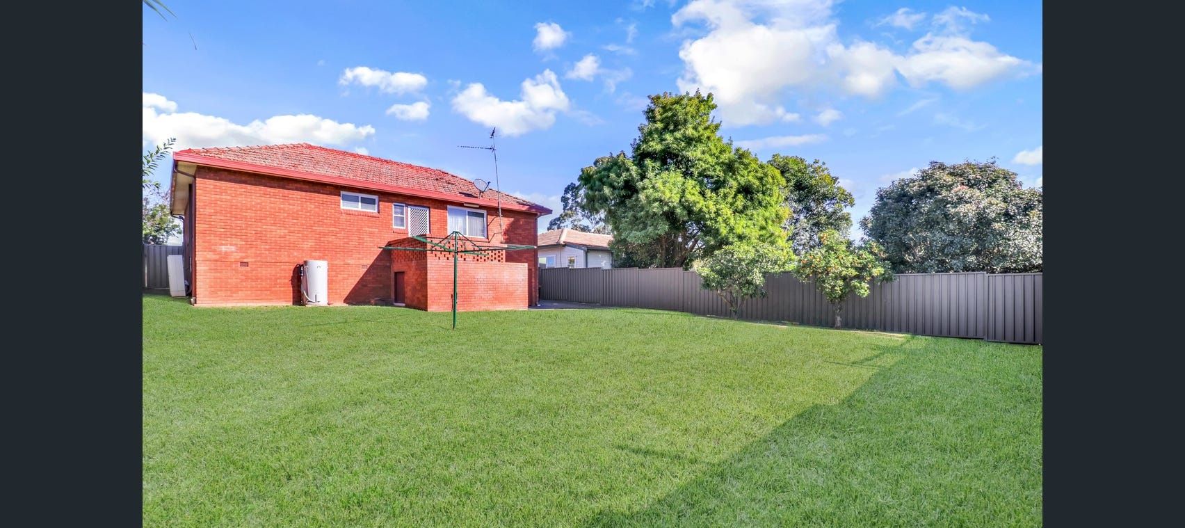5 Lonsdale Street — photo 10 of 11