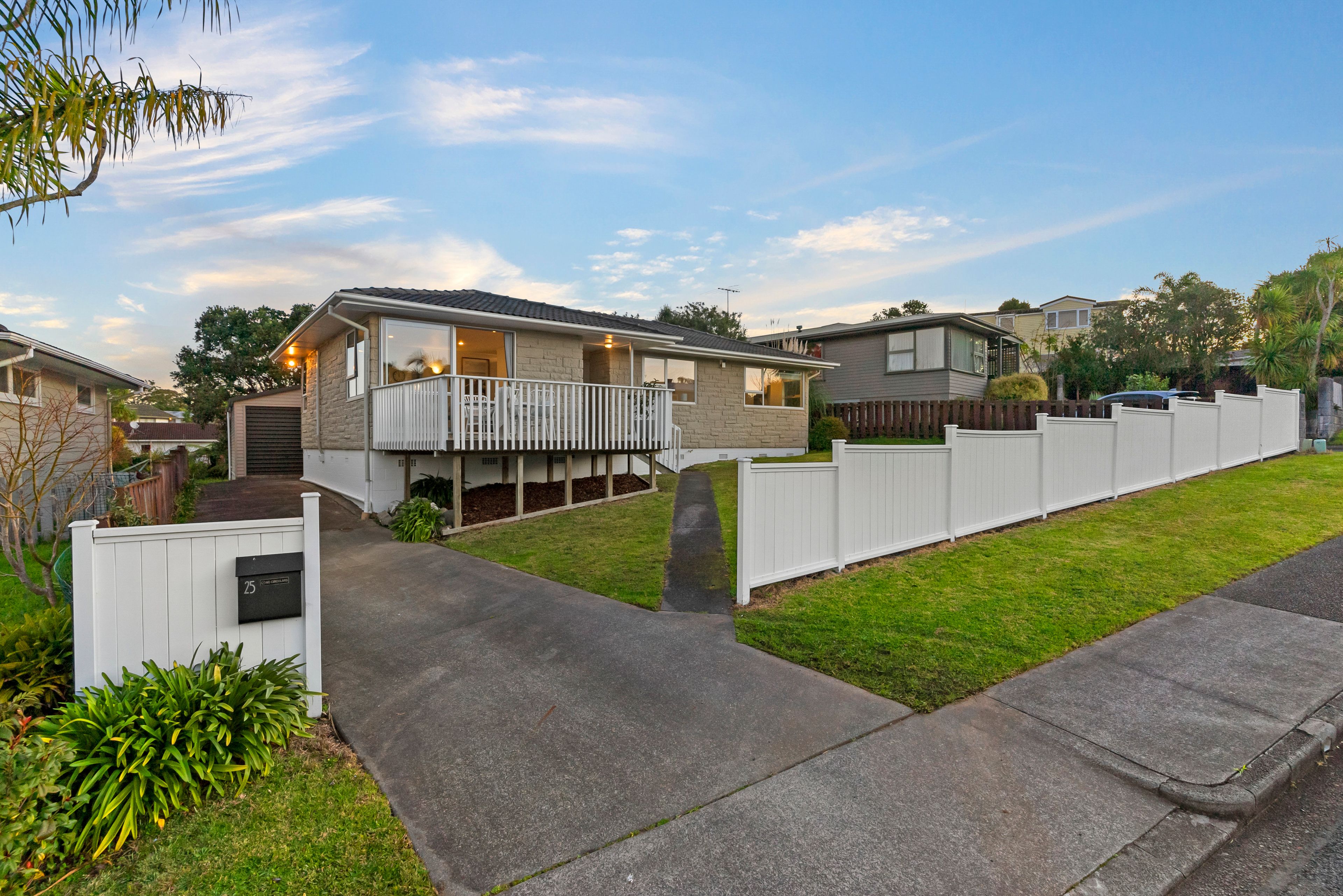 25 Judkins Crescent, Cockle Bay, Manukau City