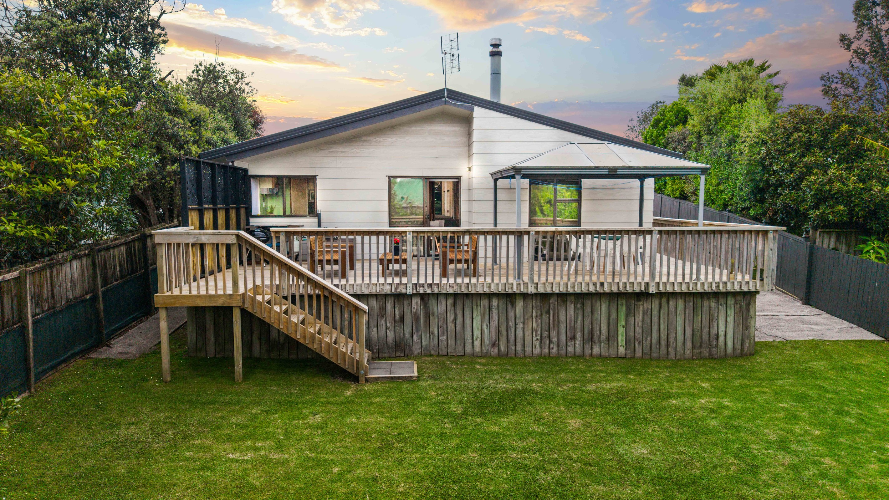 4 Macrocarpa Place, Ranui, Waitakere City