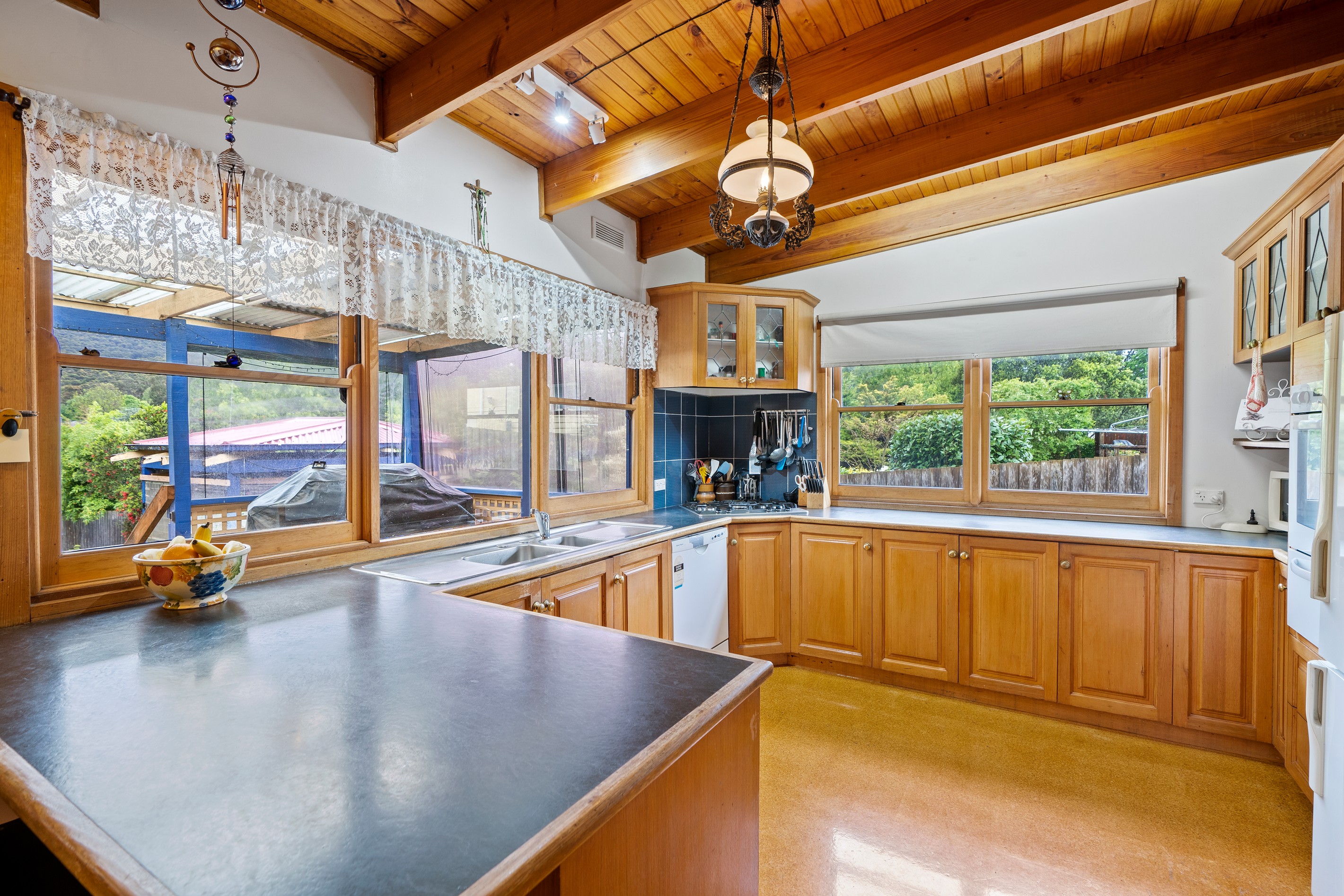 17 Albert Street, Upper Ferntree Gully, VIC 3156