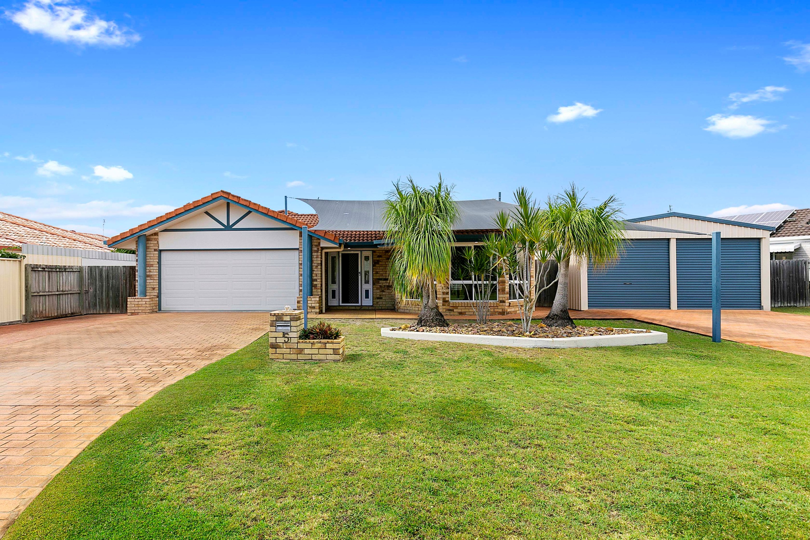 5 Turnbull Court, Urangan, QLD 4655