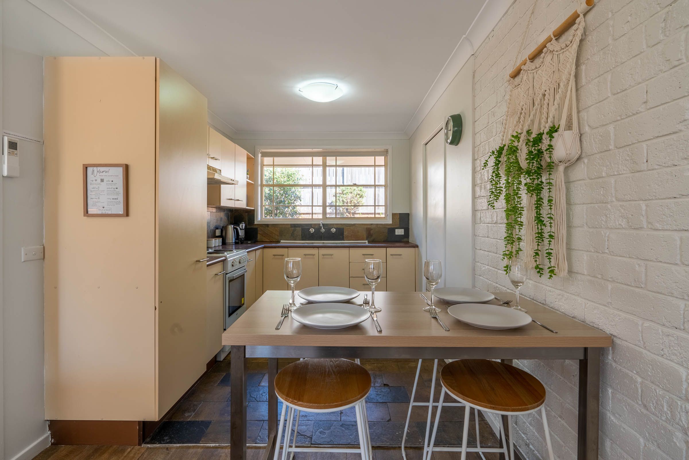 27a South Kiama Drive (Granny Flat) — photo 3 of 9