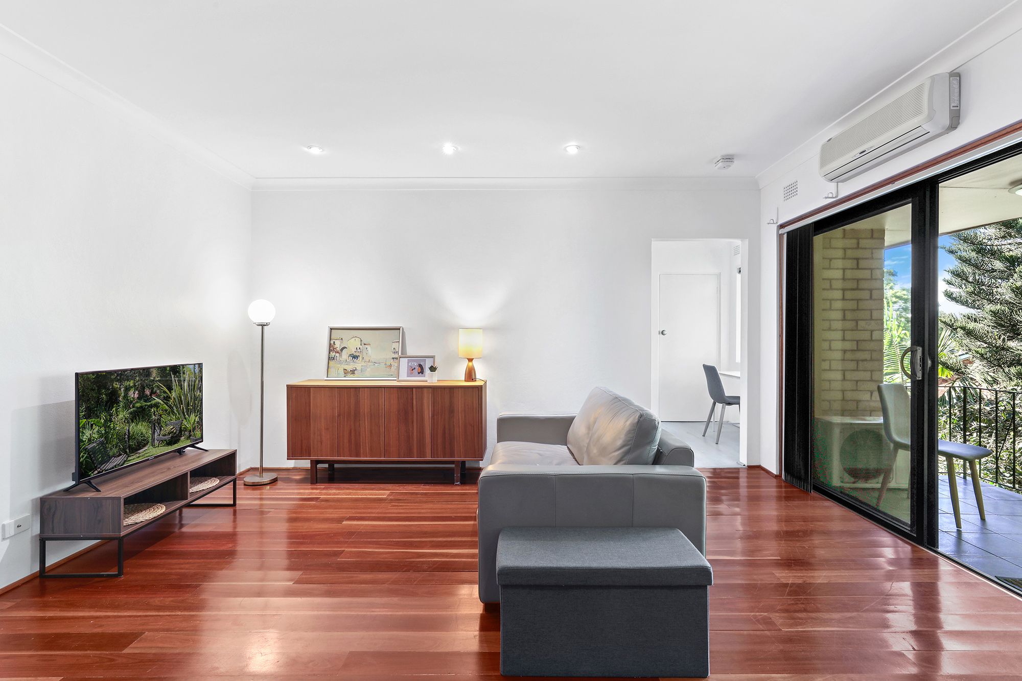 8/476 Pacific Highway — photo from Ray White AY Realty Chatswood