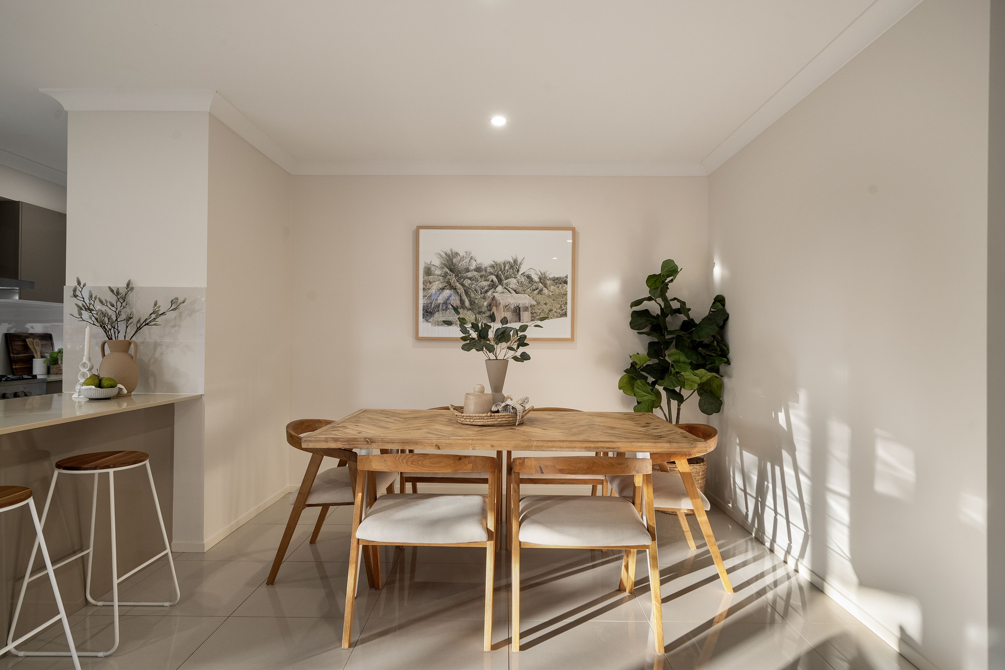 41 Hinton Crescent — photo 8 of 27