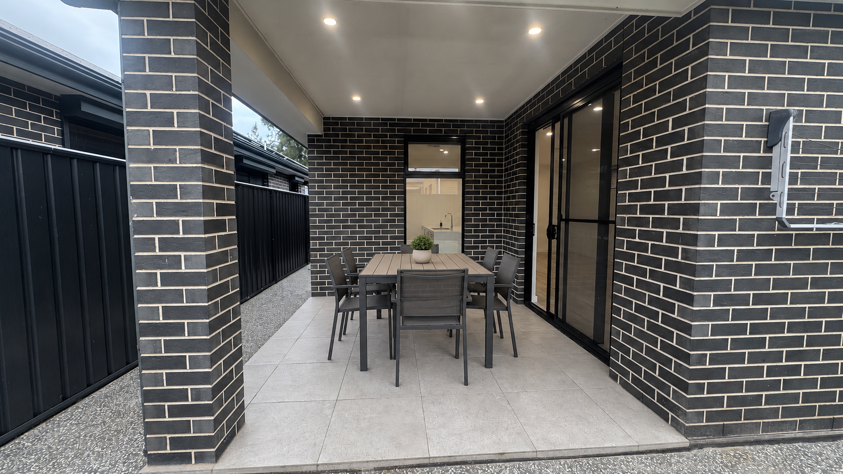 33 Johnson Street — photo 12 of 13