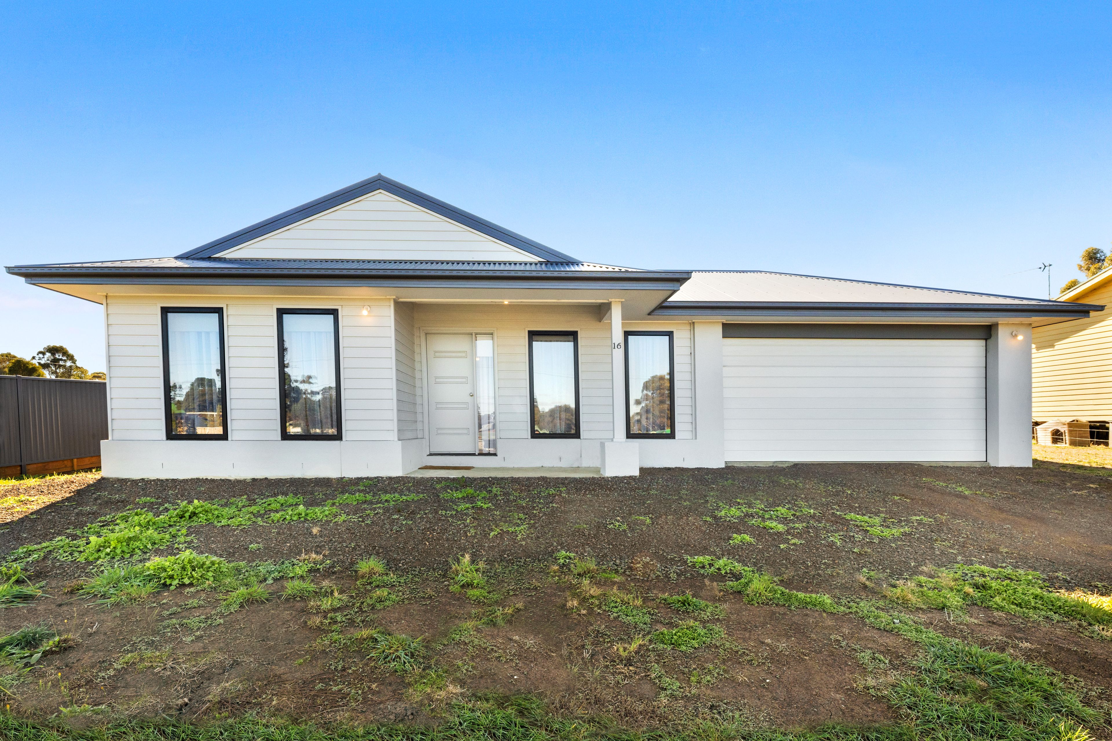 16 Lyons Street, Skipton  Victoria  3361, Australia