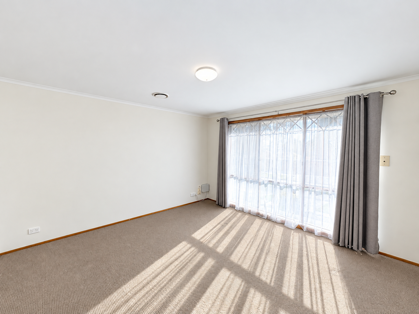 28 Bowman Drive, Mill Park, VIC 3082