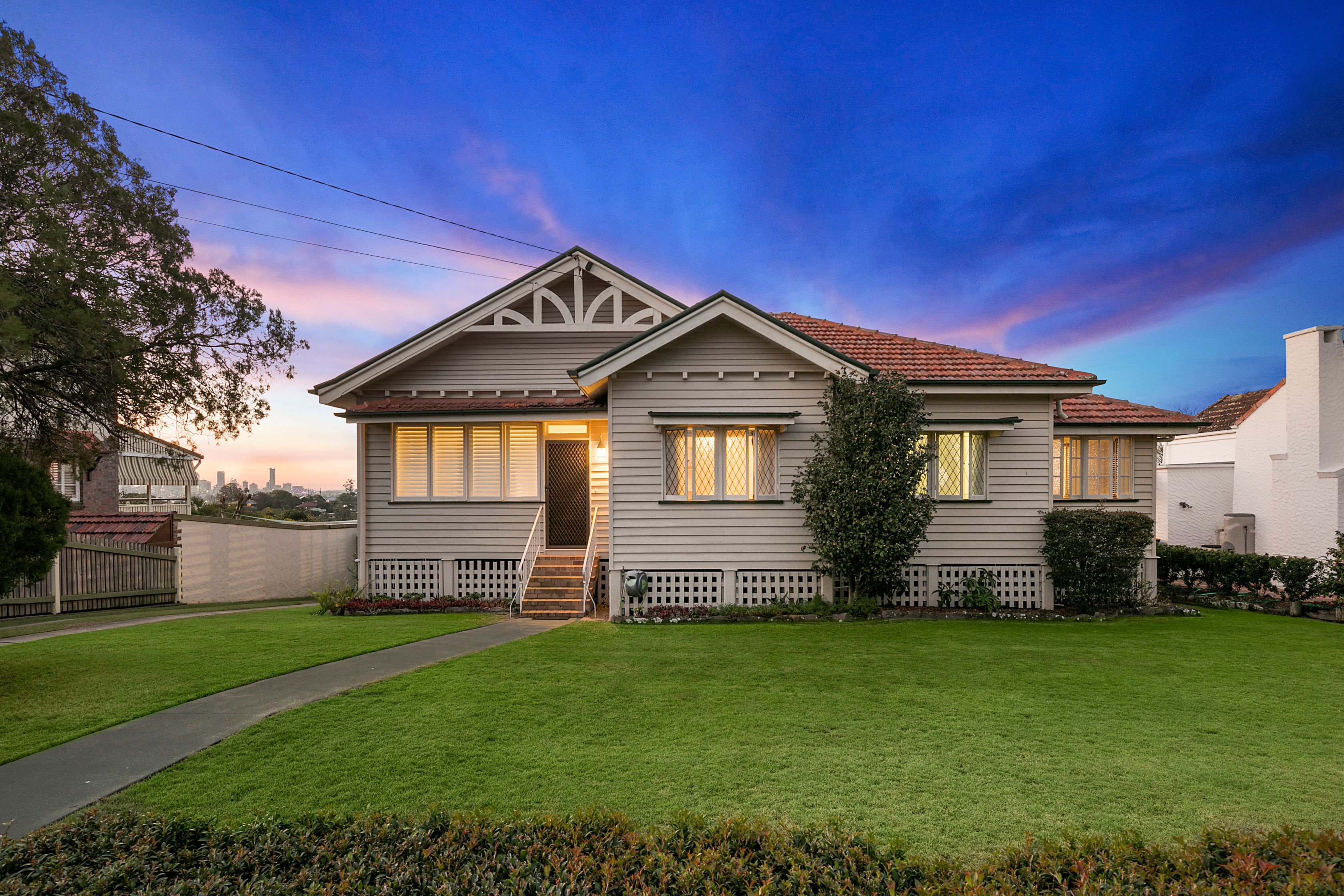 32 Percival Terrace, Holland Park, QLD 4121
