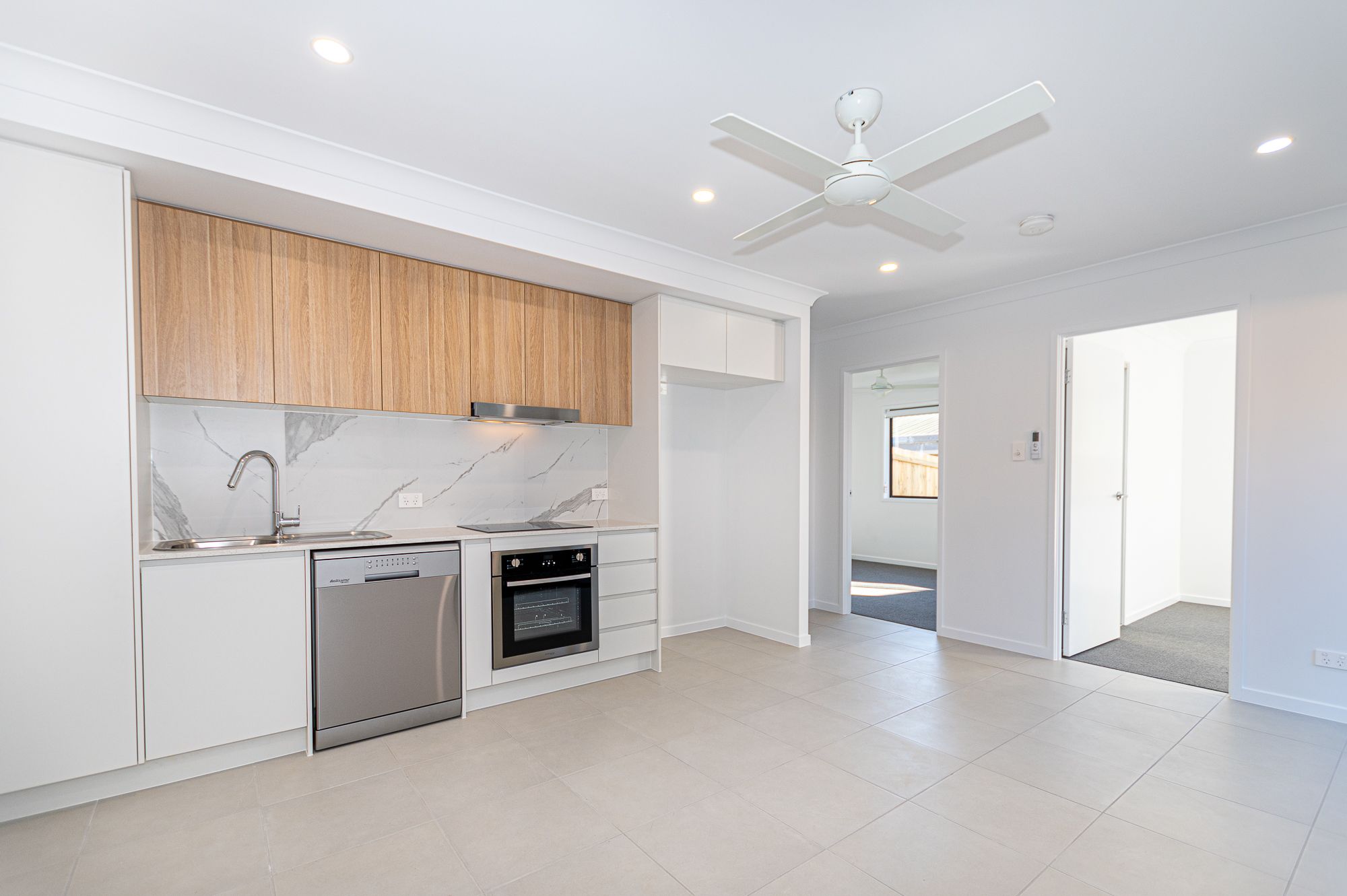 2/11 Mark Lane, Waterford, QLD 4133