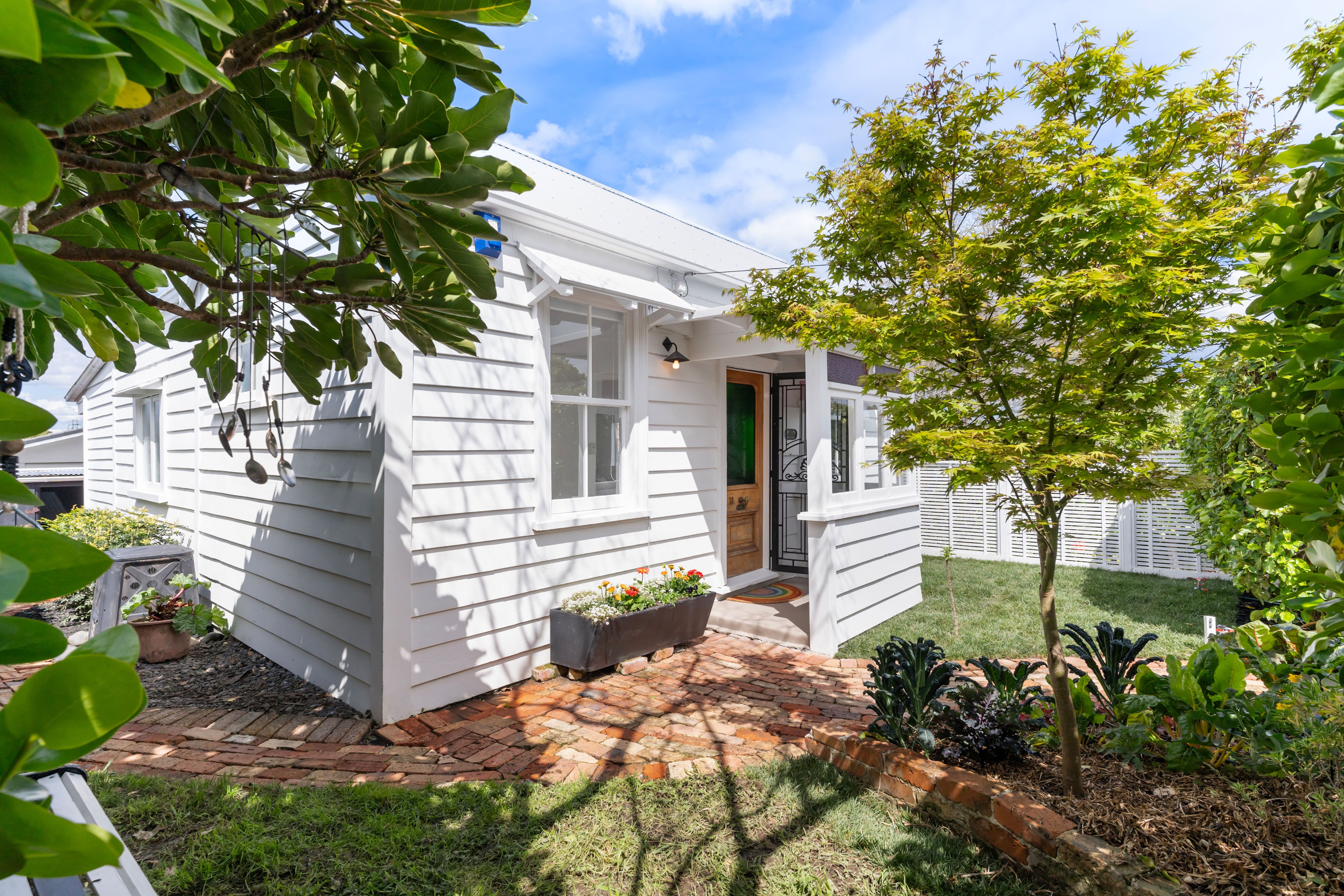 18 Wolseley Street, Morningside, Auckland City